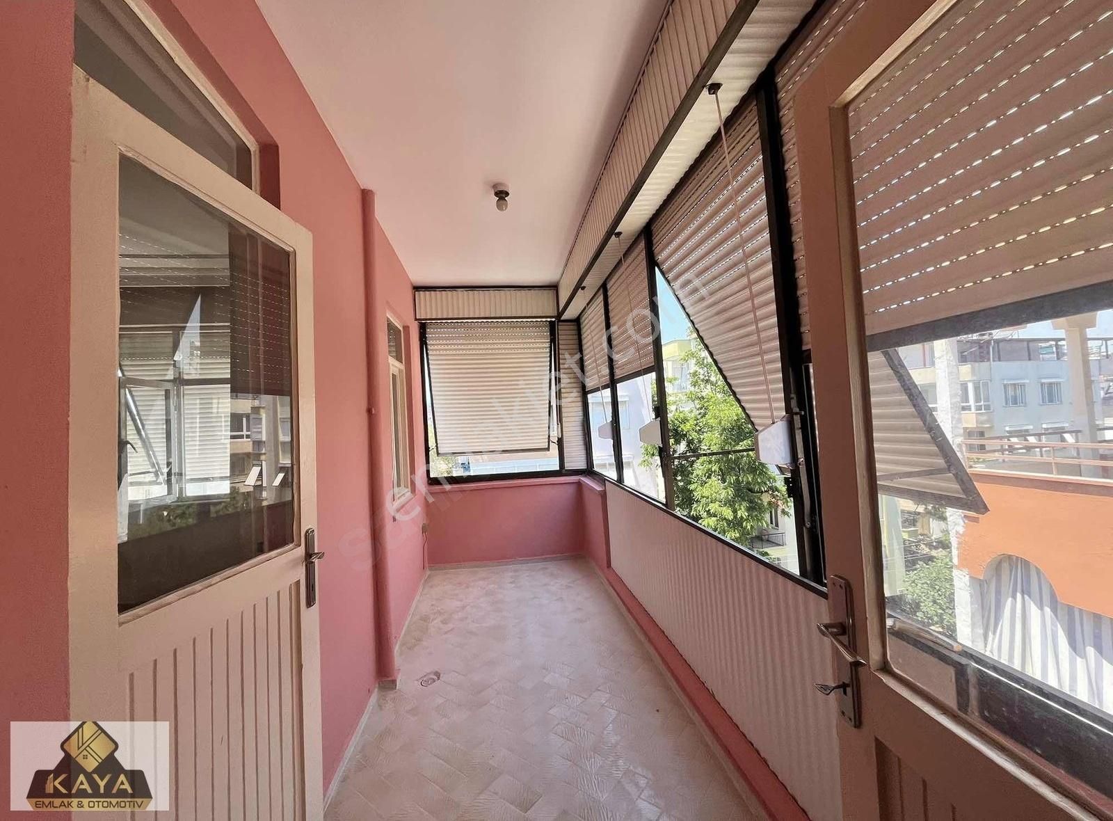 Turgut Reis Caddesi Yanı Satılık 3+1 Çok Uygun Fiyatlı Daire