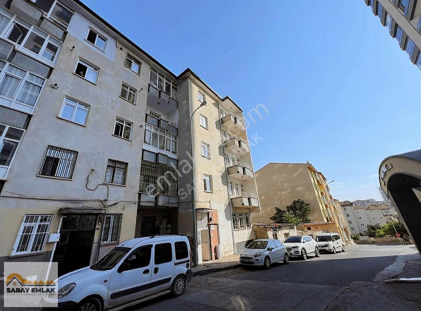 Saray Emlak'tan Satılık Niğde Şehitler Mah. 2+1 Doğalgazlı Daire
