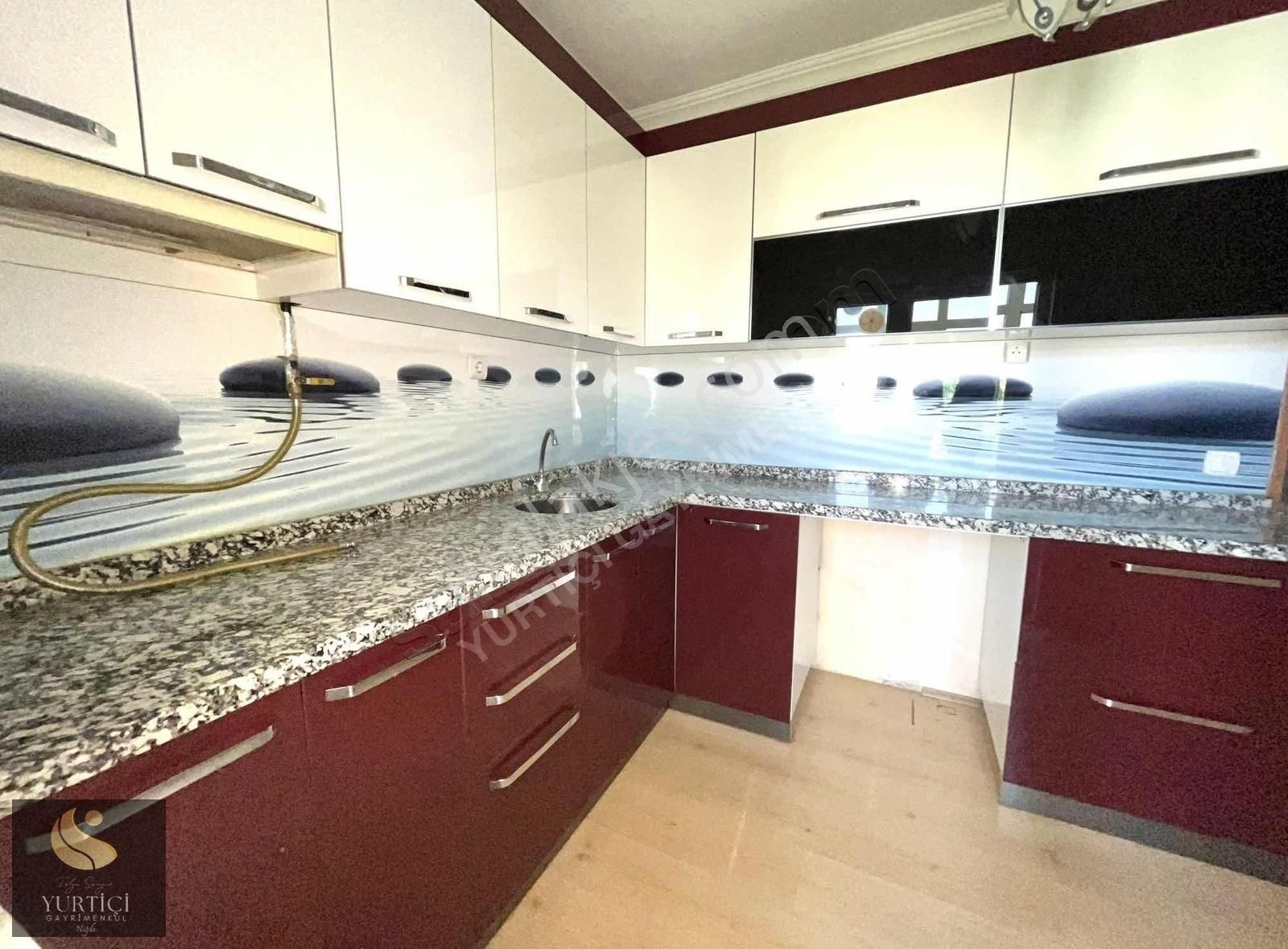 ''yurtiçi Gayrimenkul'' Bor Toki 3+1 Full Yapılı 140m² Daire....