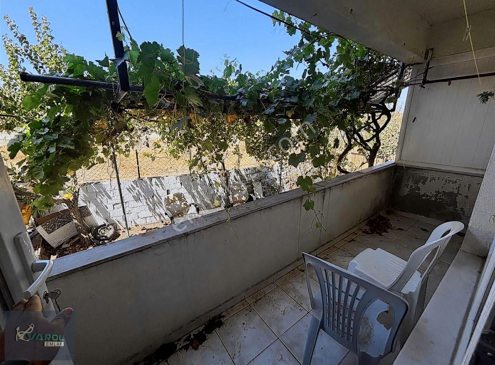 2+1 Full Eşyalı Ve Doğalgazlı Kiralık Öğrenci Evi