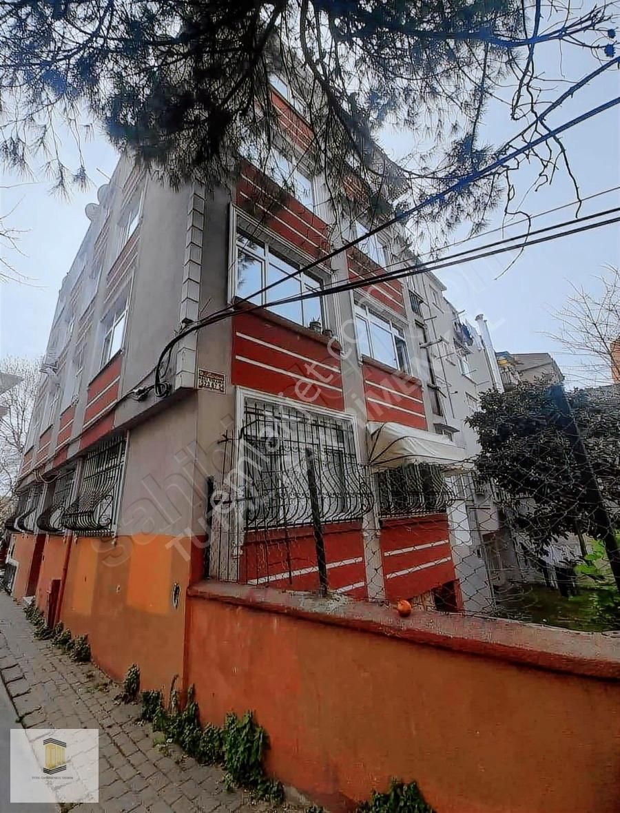 İstanbul Fatihde Satılık 2+1 Daire Merkezi Lokasyon