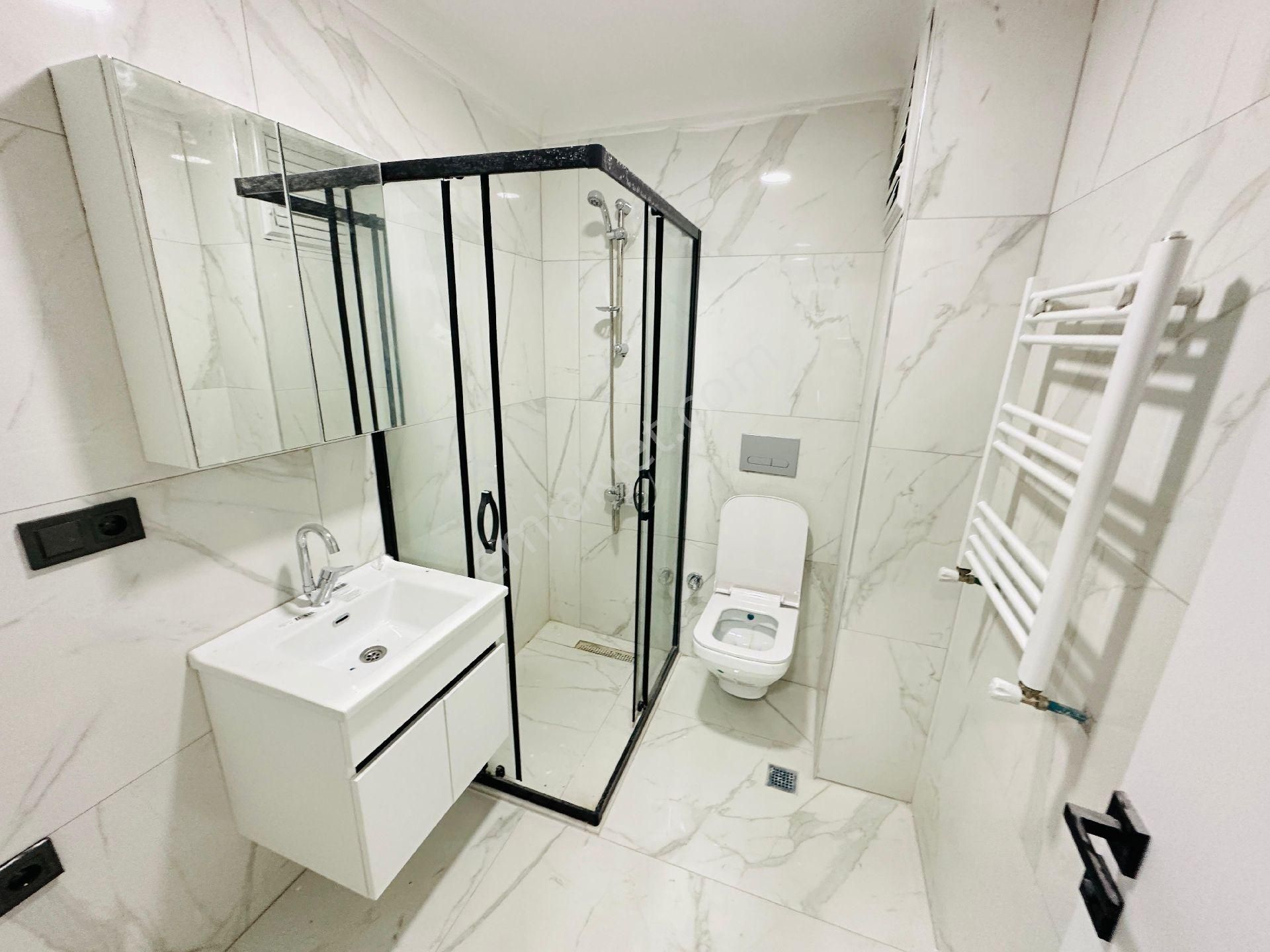 Acil Çekmeköy Ekşi Oğlu Mah.satılık 170.m 4+1 Lüx Üst Düblex - Görsel 12