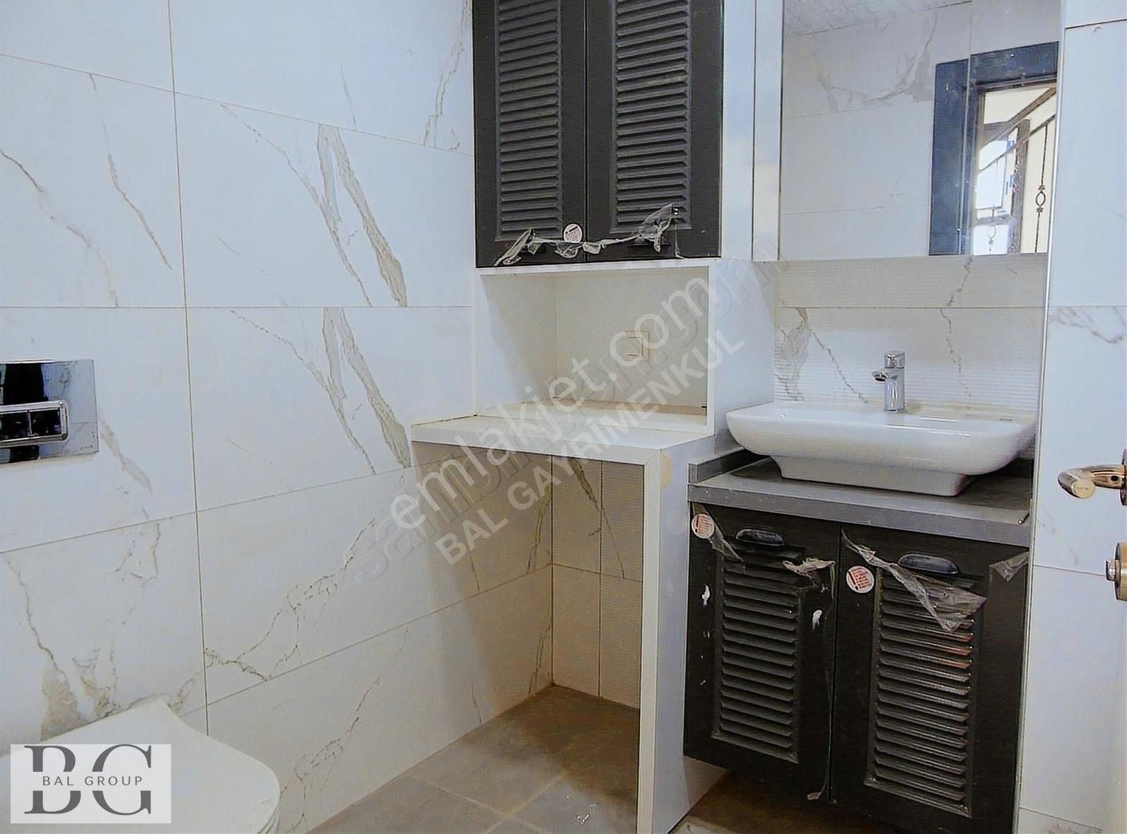 Bal Gayrimenkul -gölcüklerde Kapalı Mutfak Yerden Isıtmalı Villa - Görsel 2