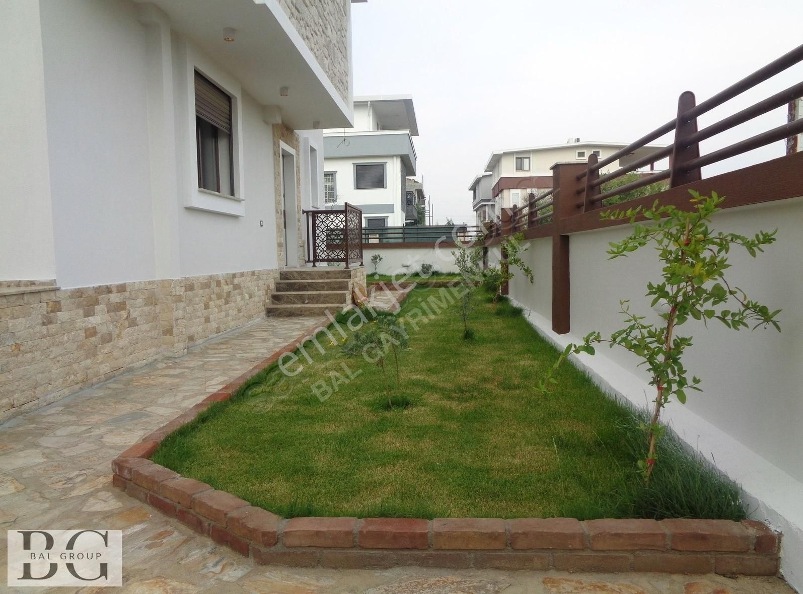 Bal Gayrimenkul - Mithatpaşada İzbana Yakın Ferah 4+1 Şık Villa - Görsel 8