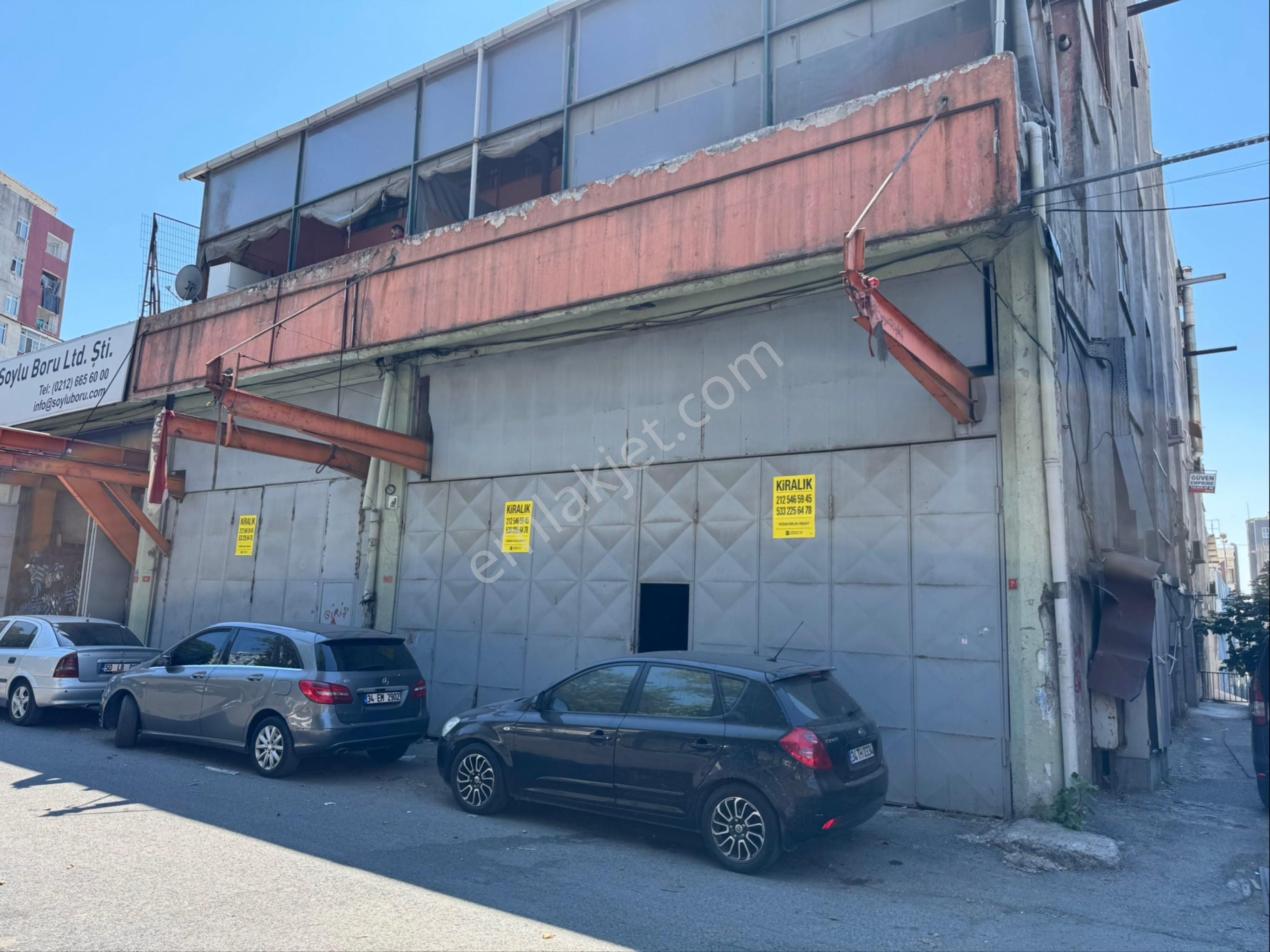 Zeytinburnu Demircilrde 100 Lük 200 Lük Dükkan Yanyana