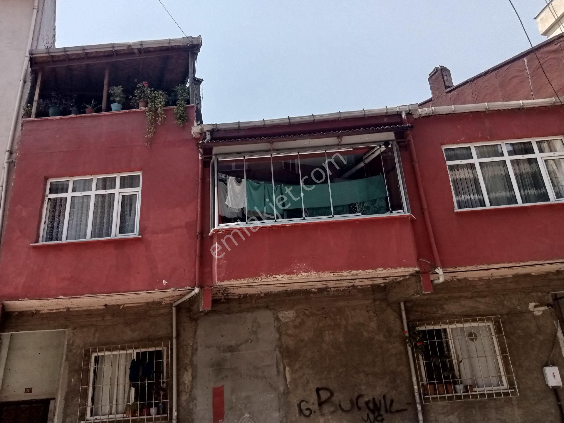 Zirvem Emlaktan Çağlayan Mah Kiralık 1*1 Eşyalı Çatı Katı