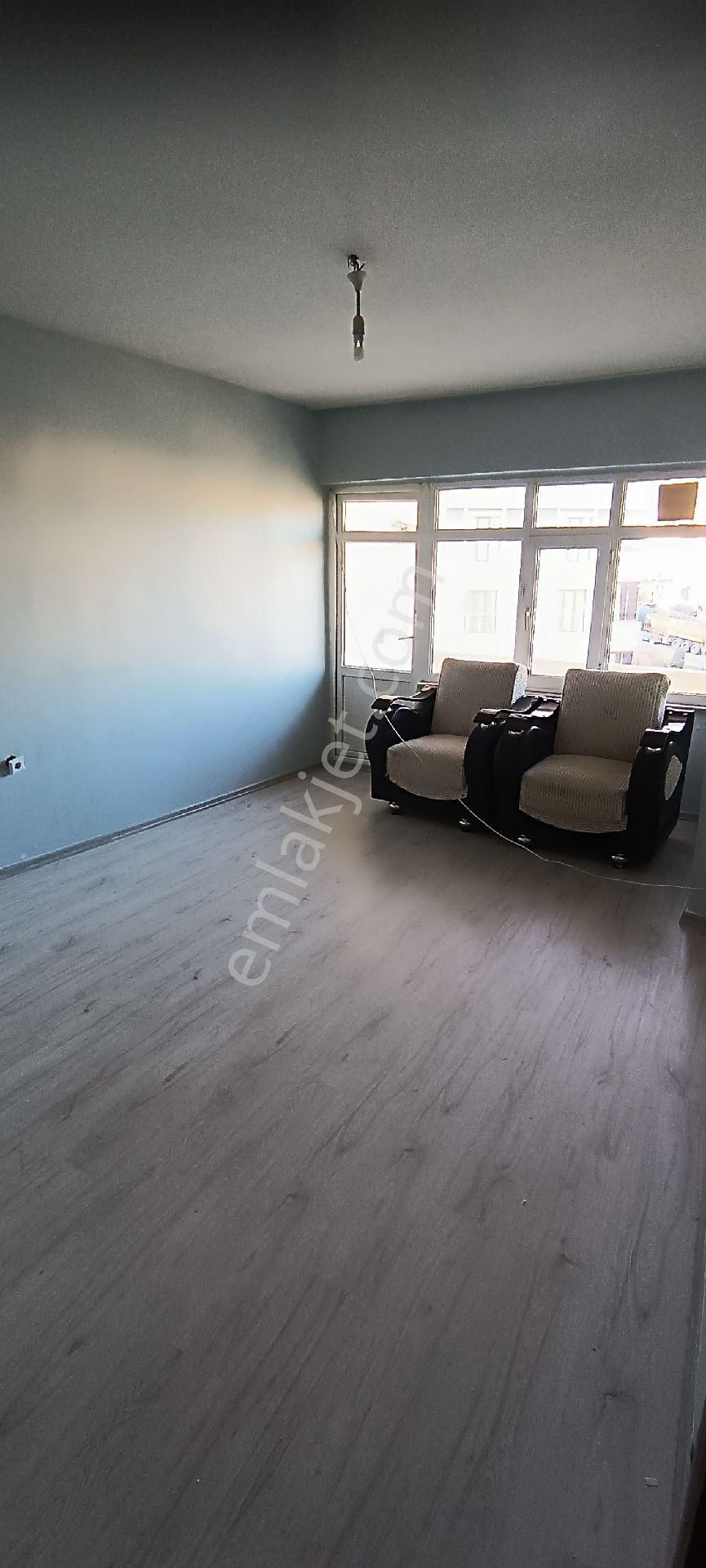 Ülgen İnşaattan Sultangazi Yunus Emre Mahallesinde 2+1 Kiralık Daire