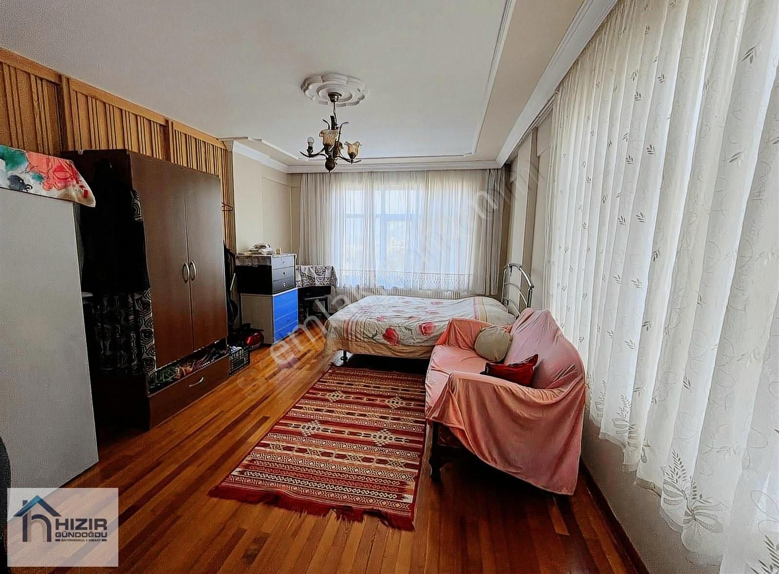 Kale Mahallesinde Eşsiz Fırsat Malikane - Görsel 25