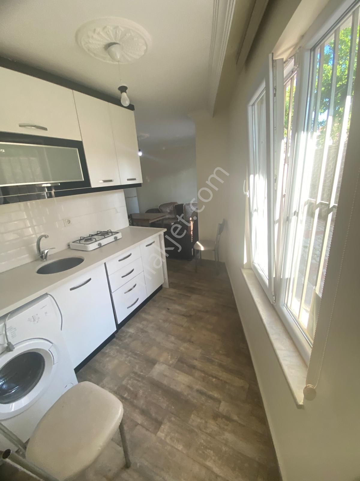 Isparta Fatih Mh Satılık 1+1 Apart