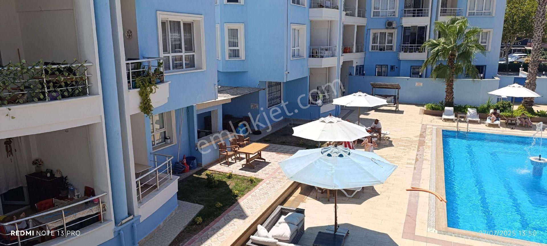 Didim Efeler Denize Yaki Havuzlu Sitede 2+1