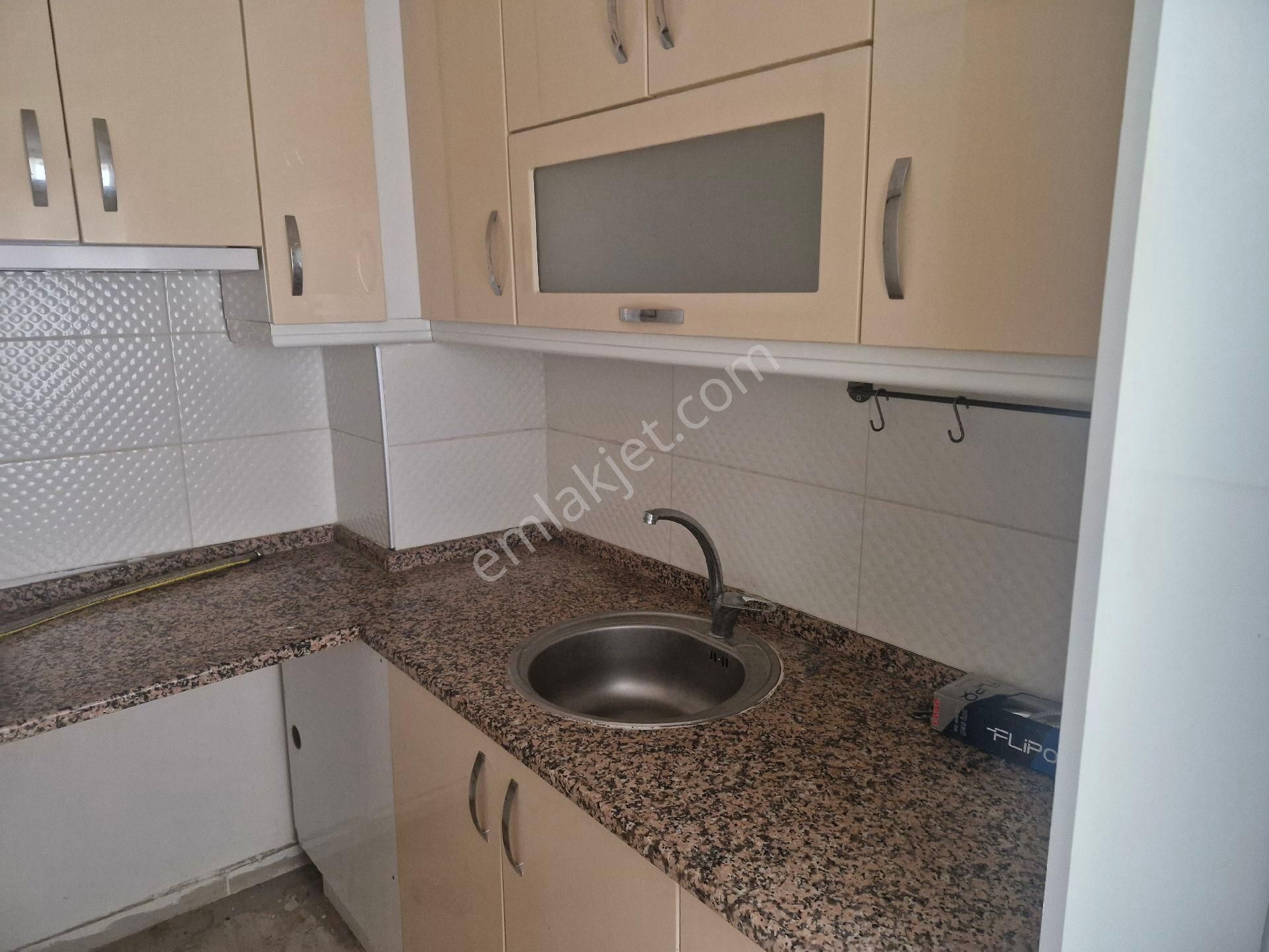 İzmir Güzelyalı Da Kiralık 2+1 Daire
