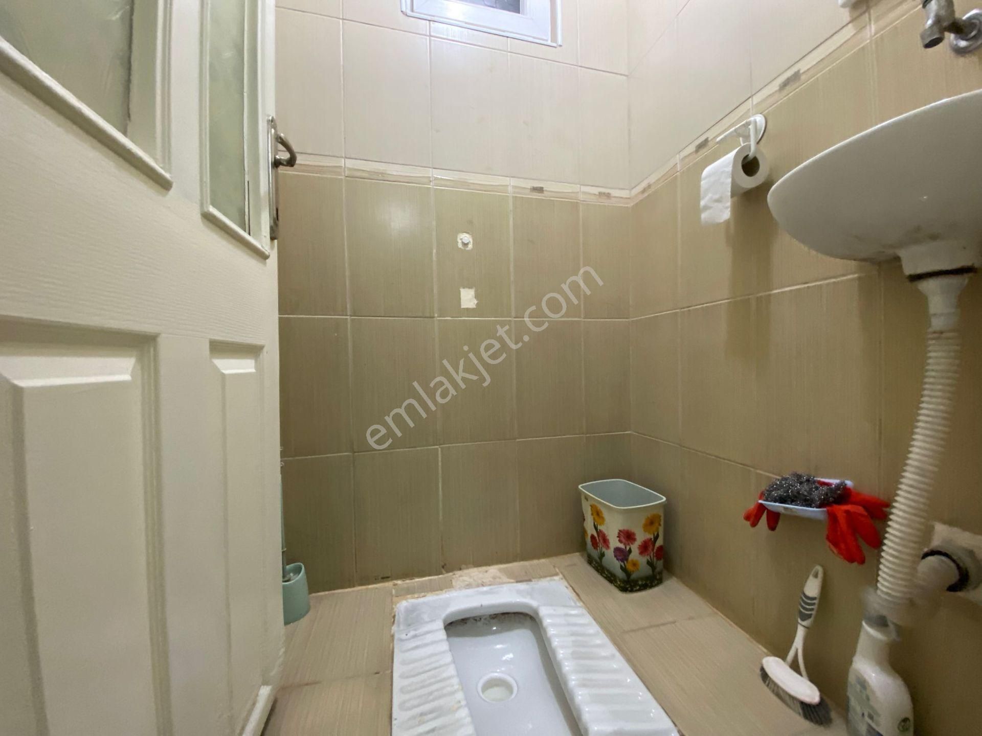 Acil Yenimahallede Satılık 2+1 Fırsat Arakat Daire - Görsel 10