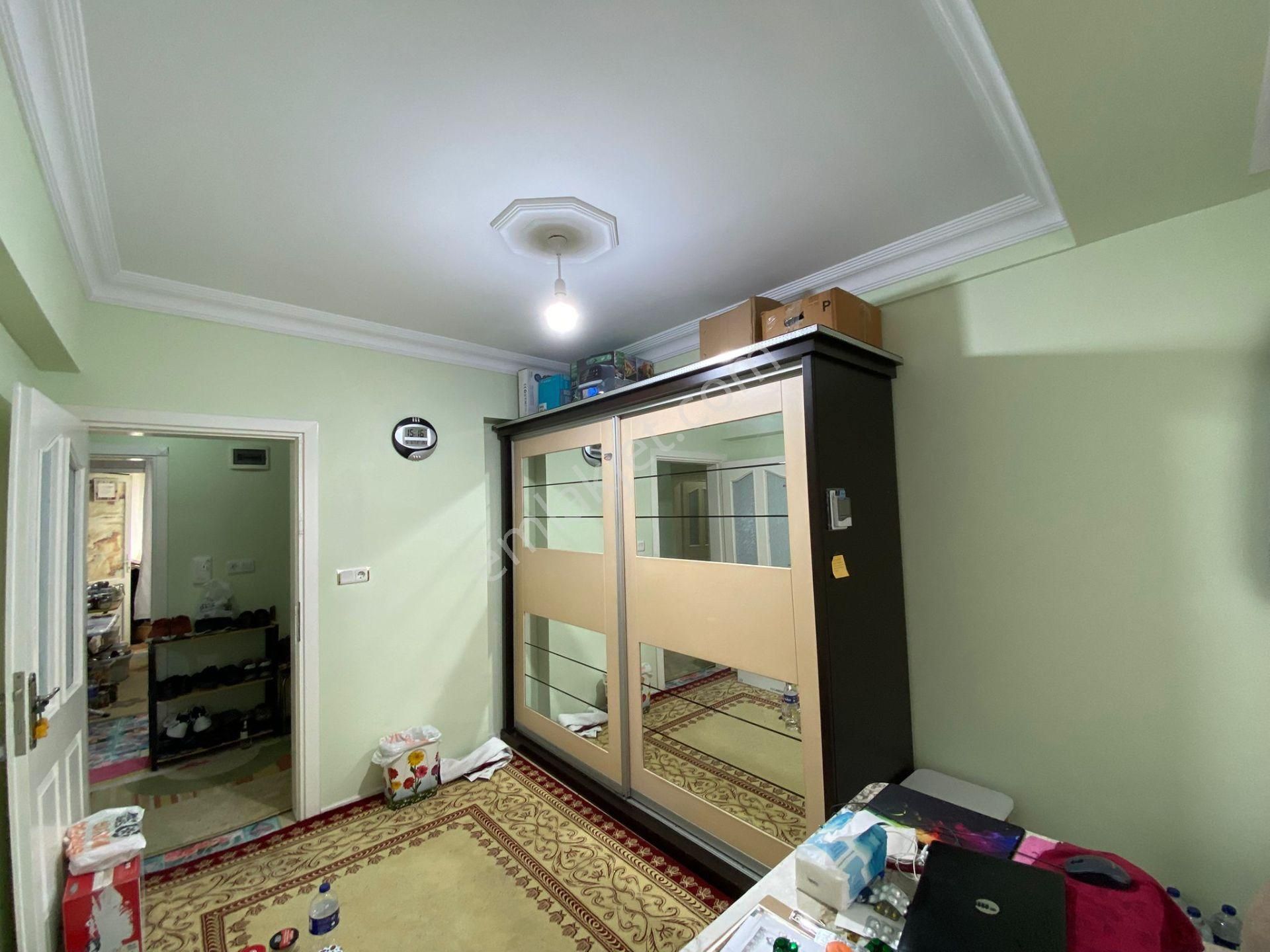 Acil Yenimahallede Satılık 2+1 Fırsat Arakat Daire - Görsel 11