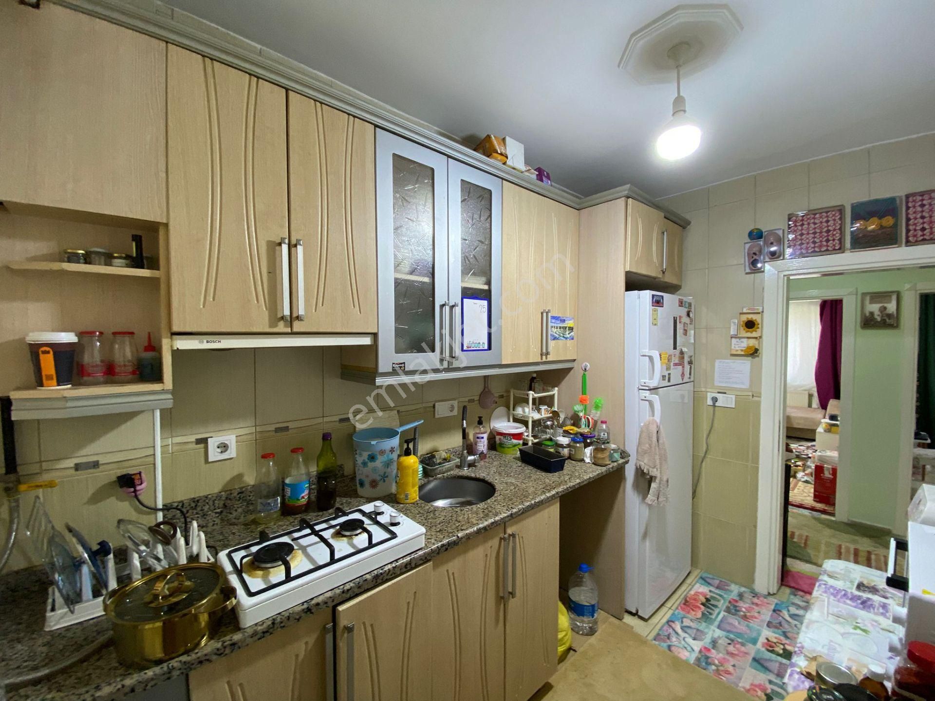 Acil Yenimahallede Satılık 2+1 Fırsat Arakat Daire - Görsel 6