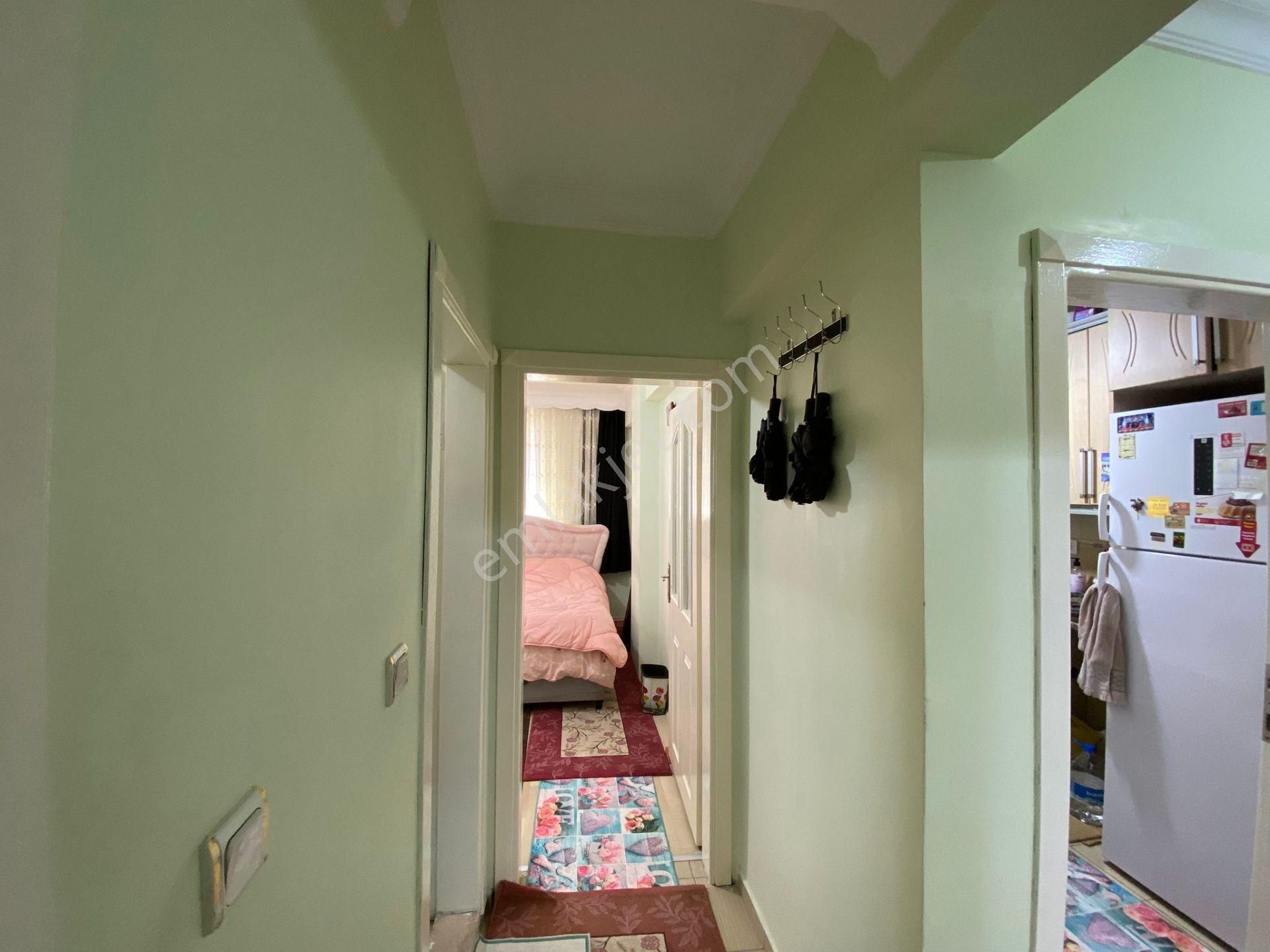 Acil Yenimahallede Satılık 2+1 Fırsat Arakat Daire - Görsel 22