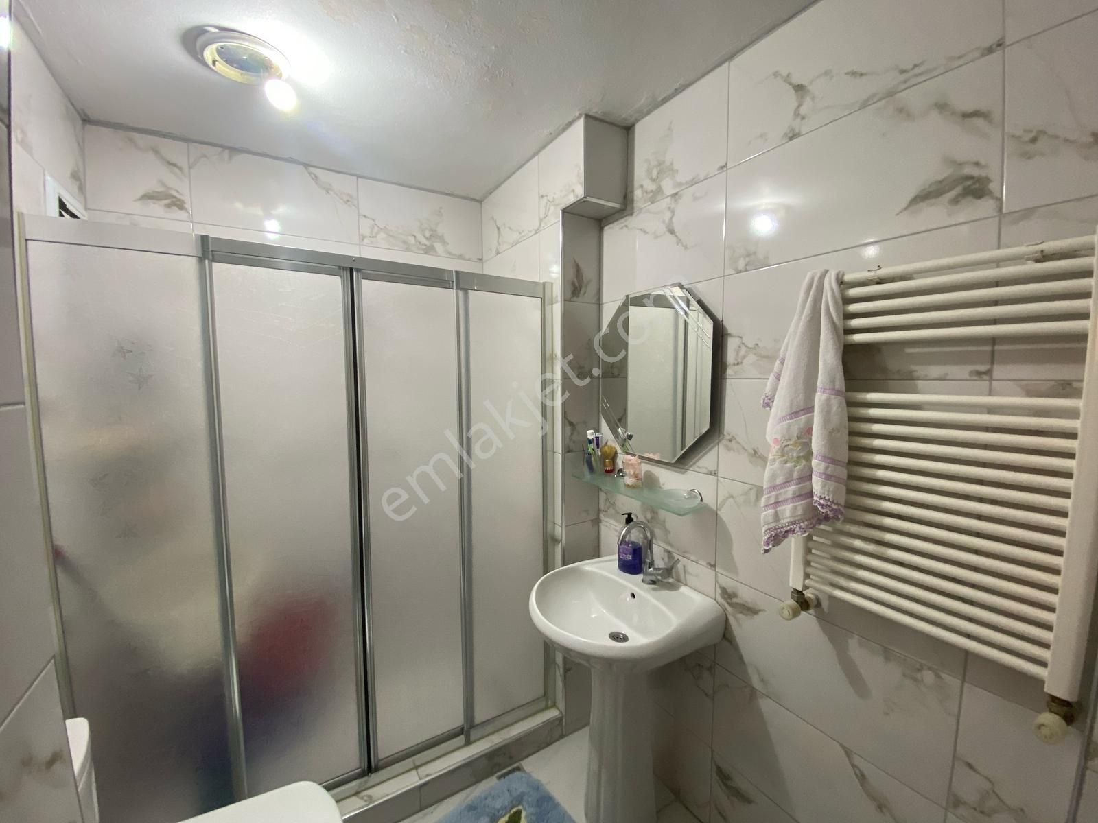 Gaziosmanpaşa Yıldıztabya'da Çok Kullanışlı 3+1 Satılık Daire!! - Görsel 12