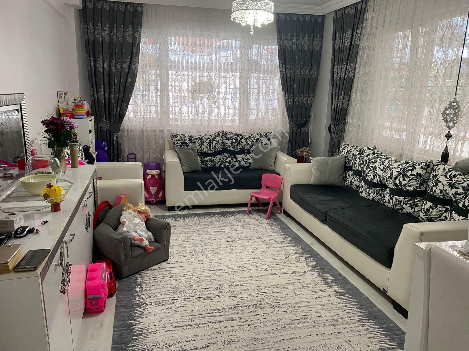 Camlıkahve Meydan Civarı Kentsele Girmiş 2+1 90m2 Bahçe Katı