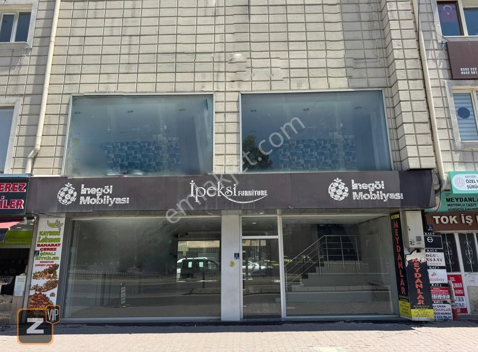 Hunat Mahallesi Kiralık İşyeri