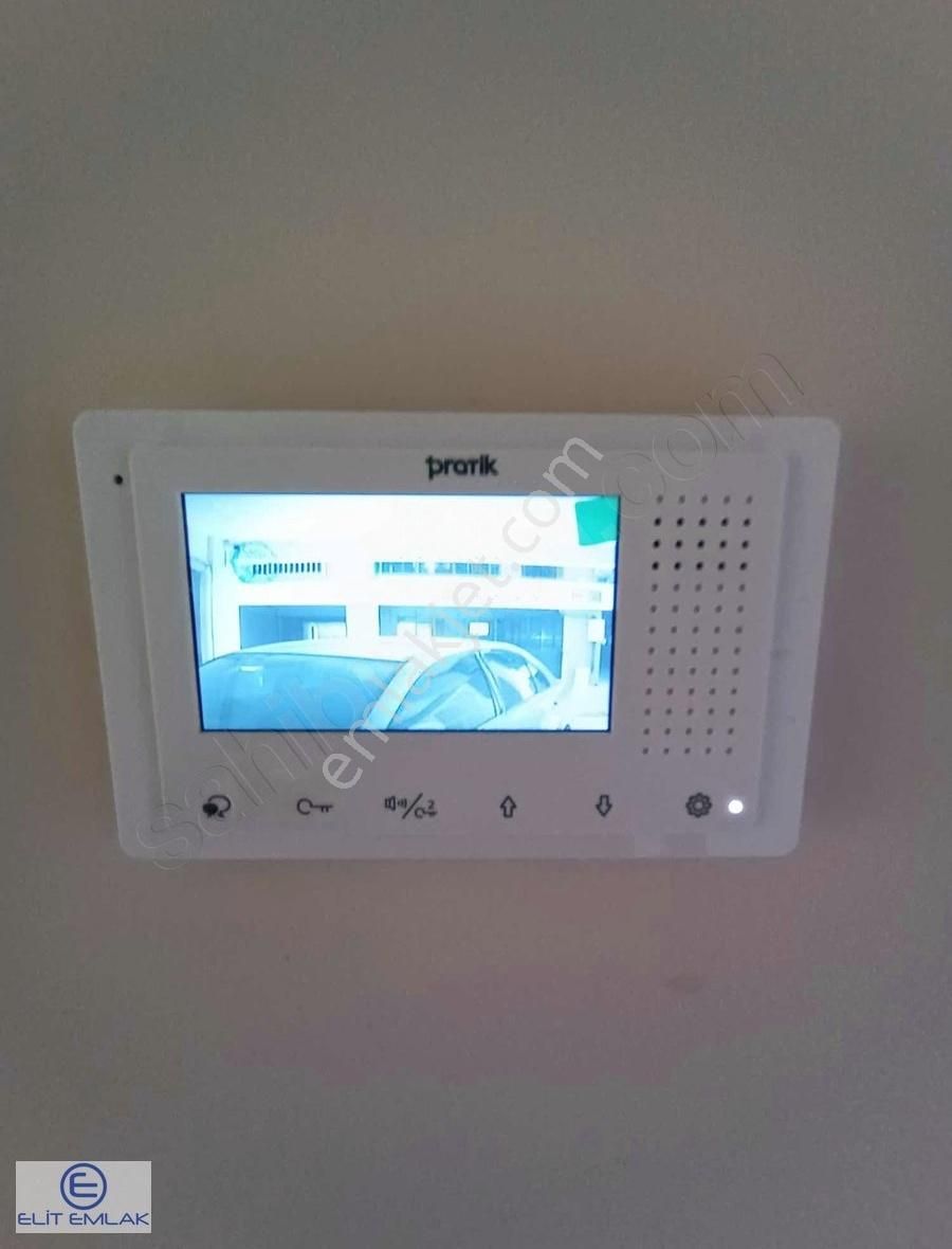 Doğalgazlı 2 + 1 Satılık Daıre - Görsel 2