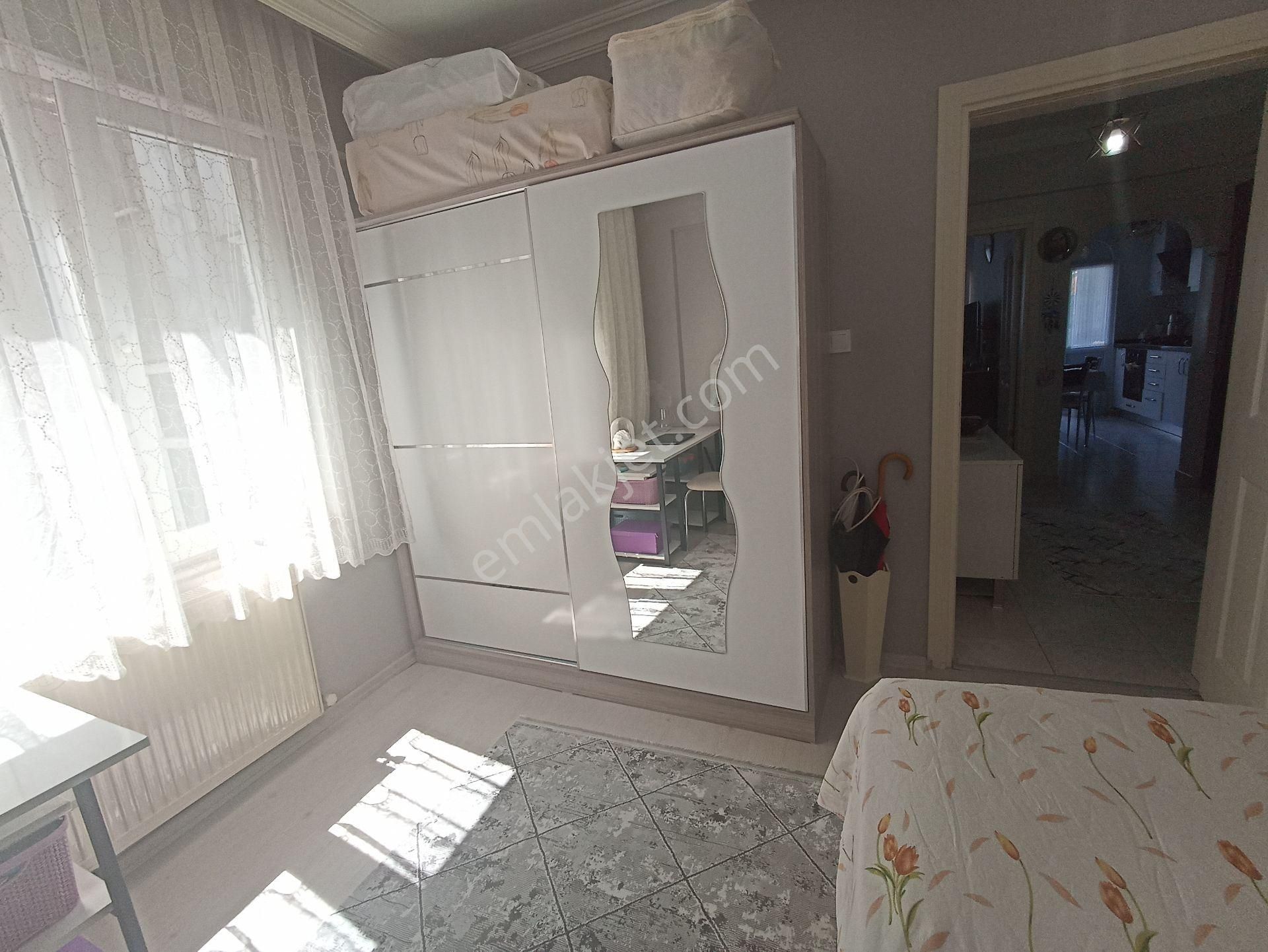Ulaşıma, Sağlık Kuruluşlarına Ve Pazara Çok Yakın İçi Full Yapılı 85 M2 2+1 Daire - Görsel 6