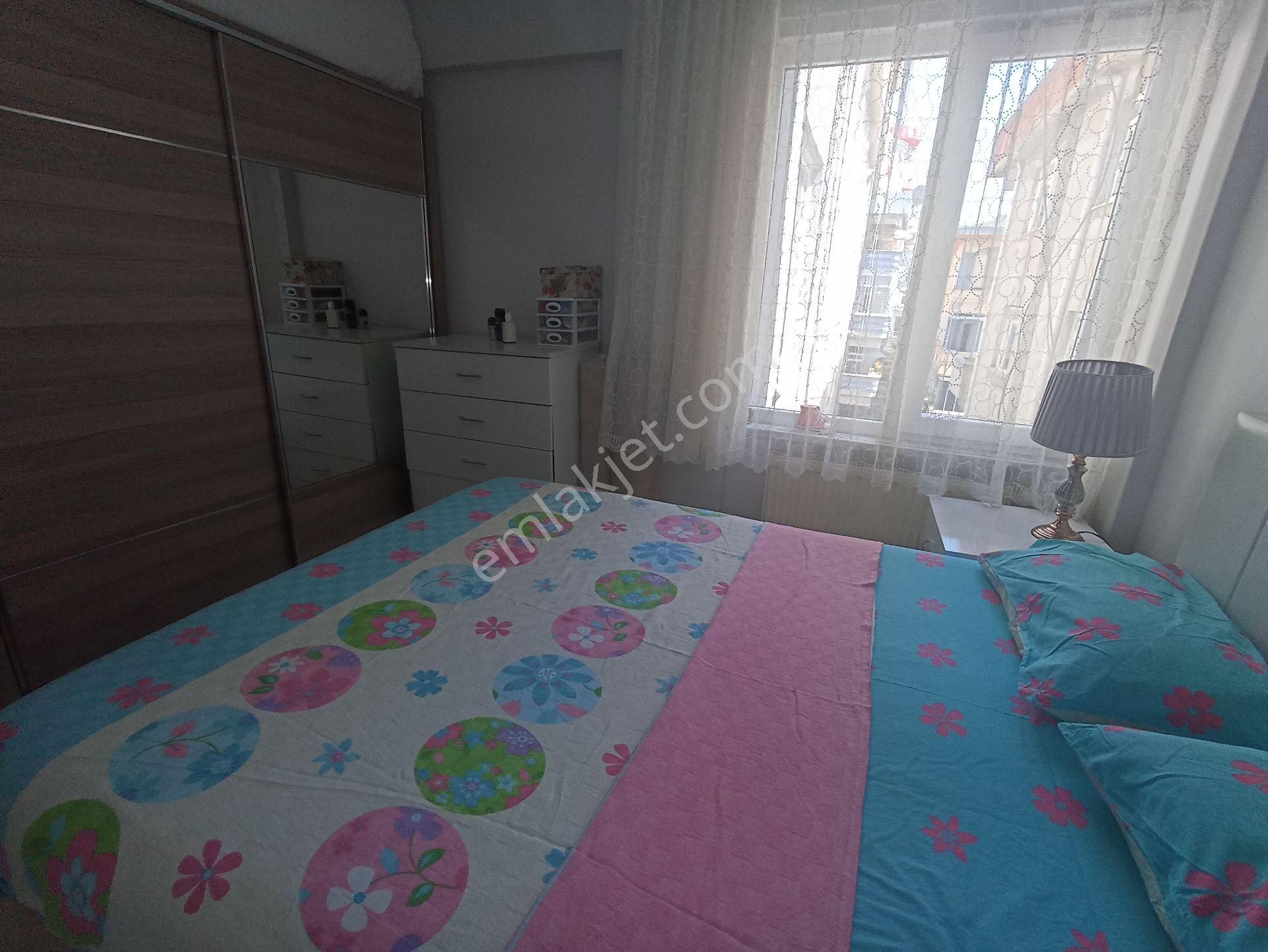 Ulaşıma, Sağlık Kuruluşlarına Ve Pazara Çok Yakın İçi Full Yapılı 85 M2 2+1 Daire - Görsel 3