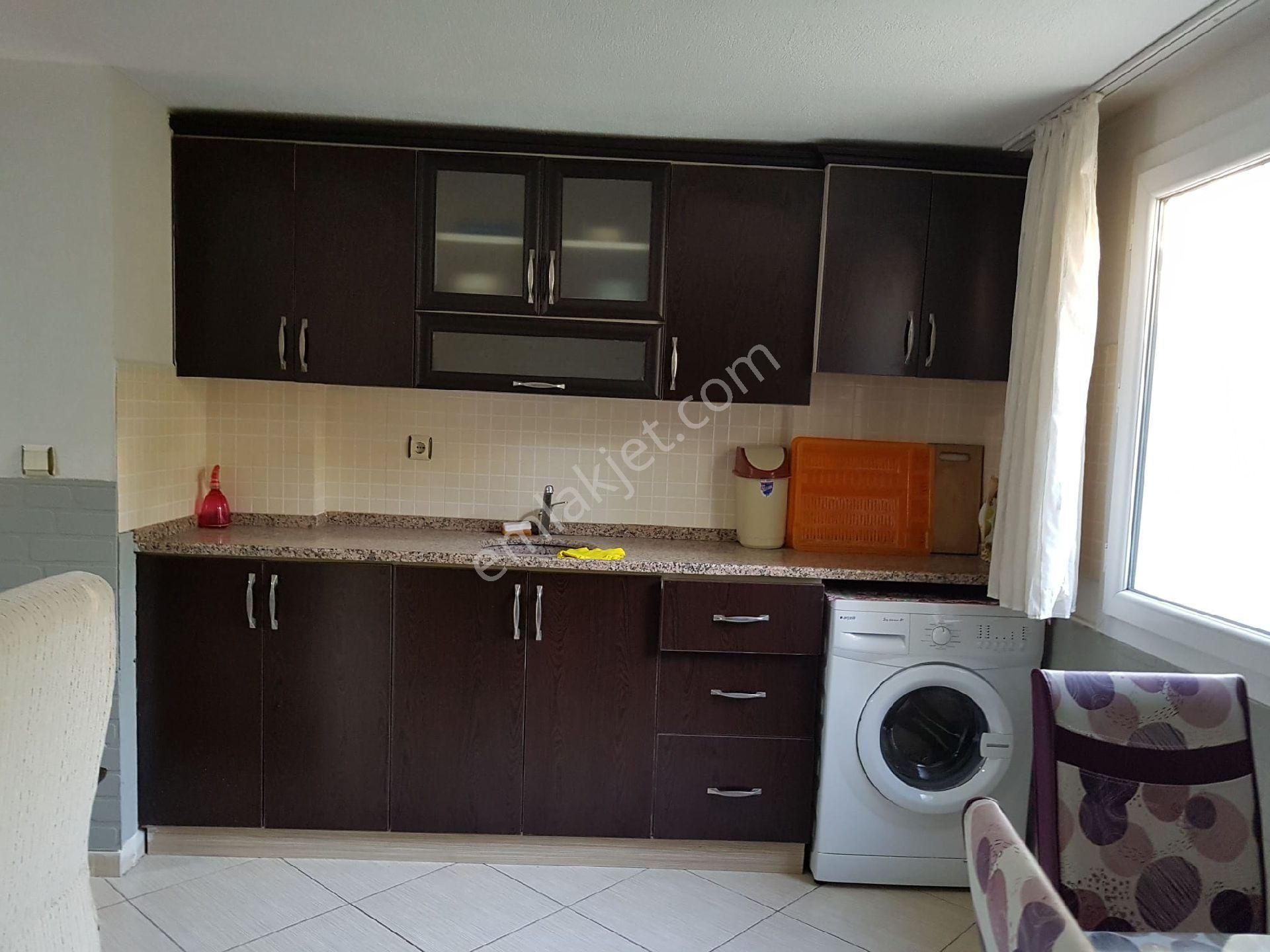 Urla Gülbahçede Denız Manzaralı Satılık 4 Katlı Villa - Görsel 15