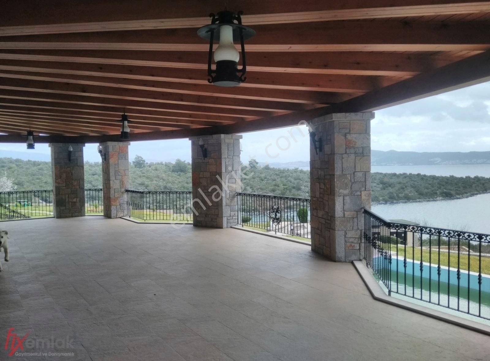 Denize Sıfır Konumda 9+2 900 M2 Muhteşem Malikane - Görsel 15