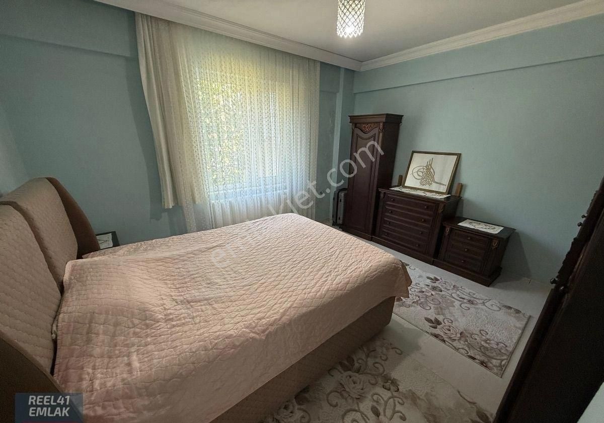 Vezirçiftliği Nde Satılık Müstakil - Görsel 11