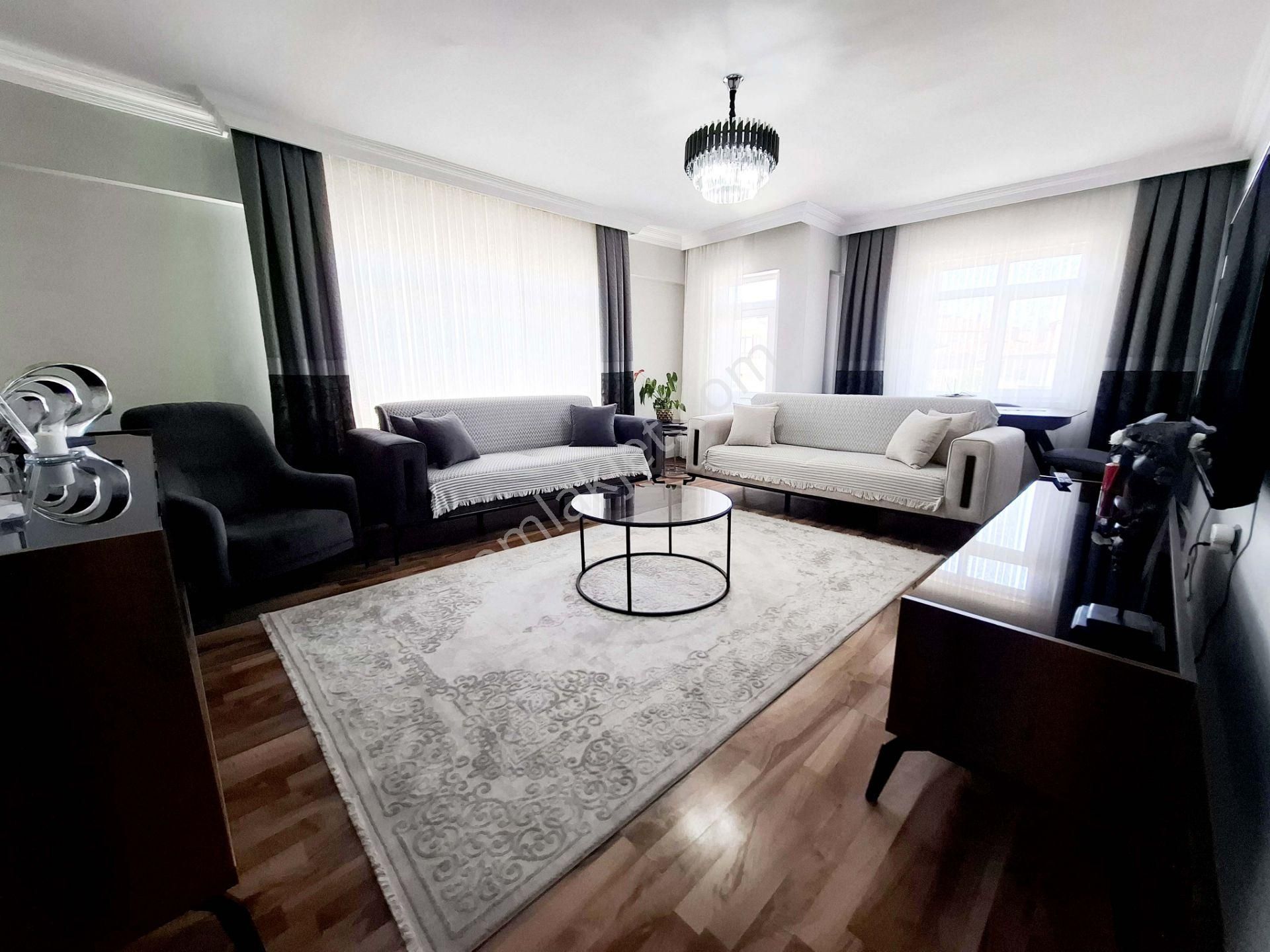 Uzman Emlak'dan İncirli Mh'de Cadde Yakını Katta Full Yapılı Manzaralı,güneşli Bağımsız 3+1 Daire - Görsel 2