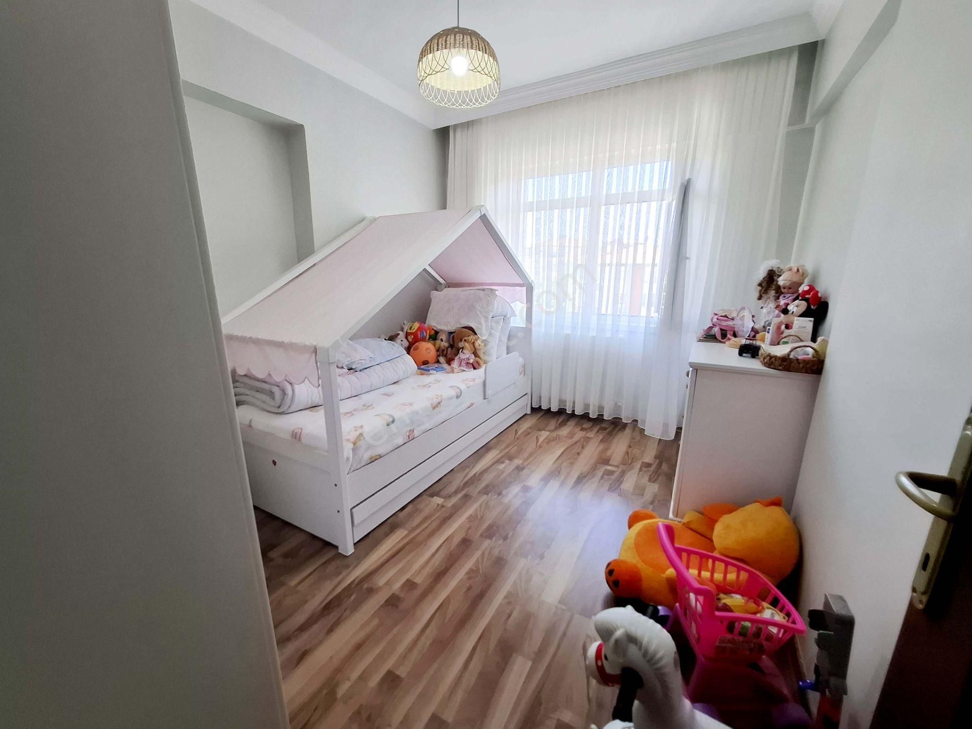 Uzman Emlak'dan İncirli Mh'de Cadde Yakını Katta Full Yapılı Manzaralı,güneşli Bağımsız 3+1 Daire - Görsel 17