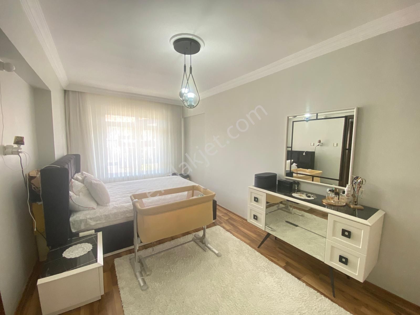 Uzman Emlak'dan İncirli Mh'de Cadde Yakını Katta Full Yapılı Manzaralı,güneşli Bağımsız 3+1 Daire - Görsel 23