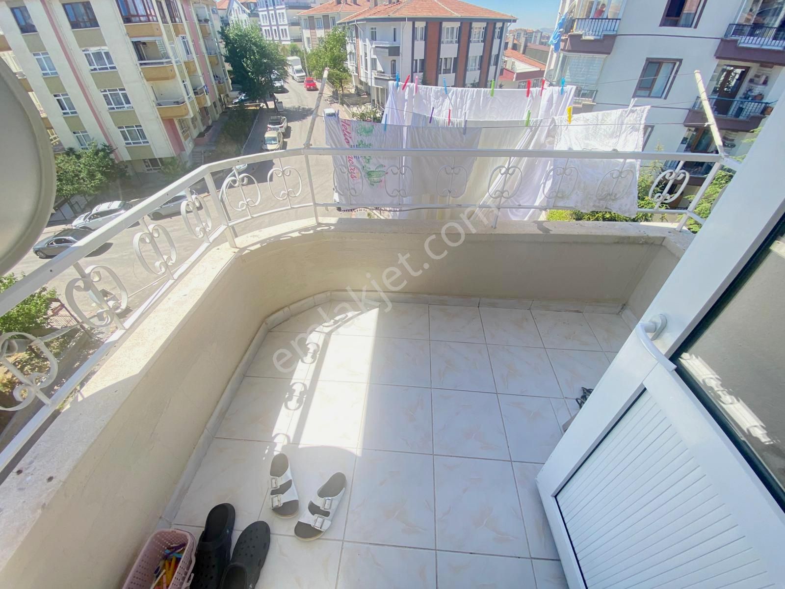 Uzman Emlak'dan İncirli Mh'de Cadde Yakını Katta Full Yapılı Manzaralı,güneşli Bağımsız 3+1 Daire - Görsel 11