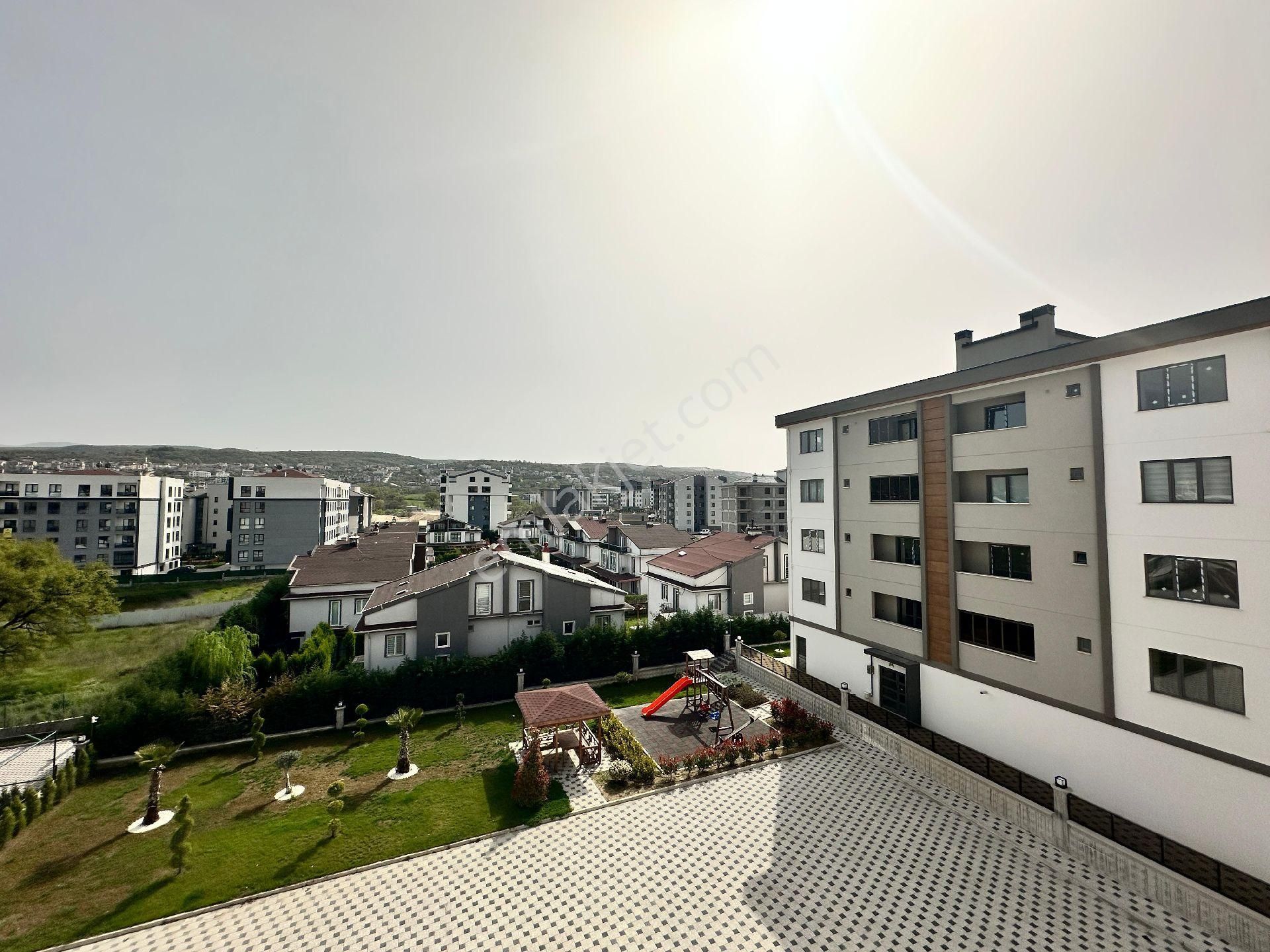 Lookhause Nilüfer Kayapa Erguvan Satılık 3+1büyük Mt2 Lüks Daire