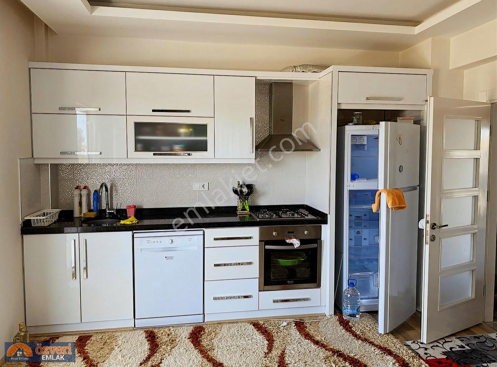 Ant Kokuteli Aşğı Pazar Mah De 2+1 Fuleşalı Kiralık Daire