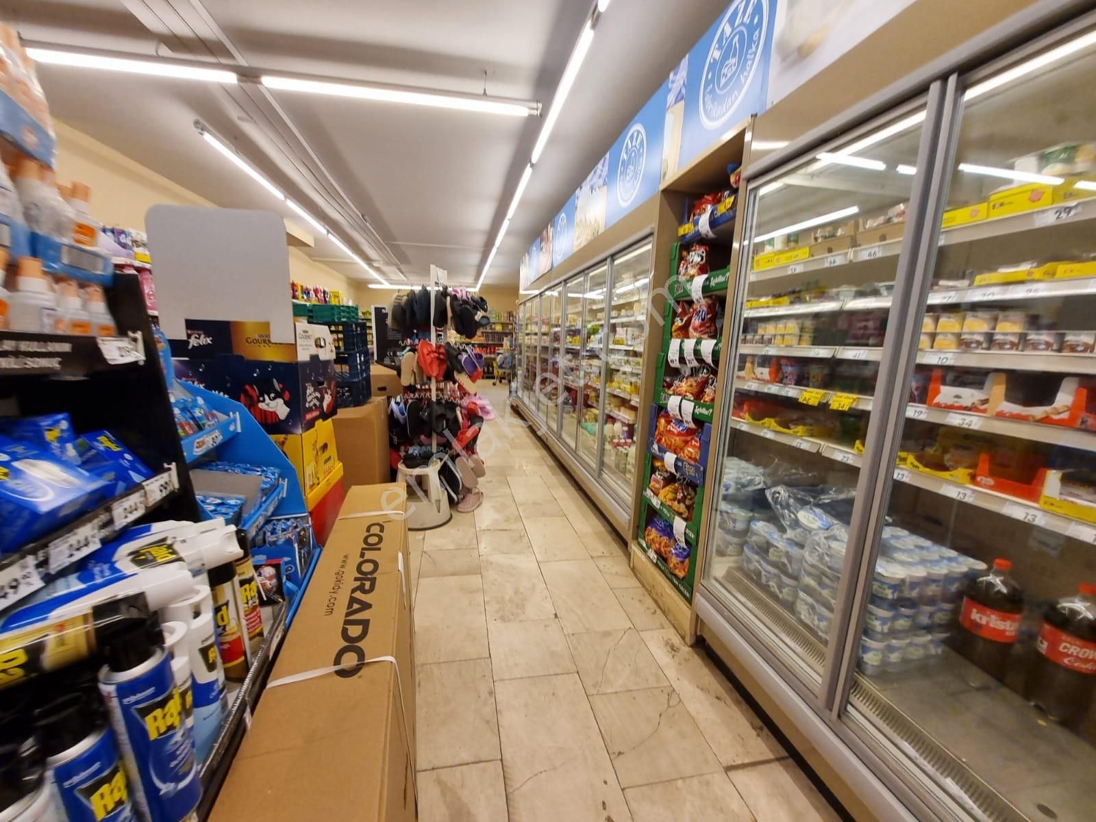 Antalya Muratpaşa'da, 395 M2 Satılık Dükkan, Kurumsal Kiracılı*üçgen Mah.