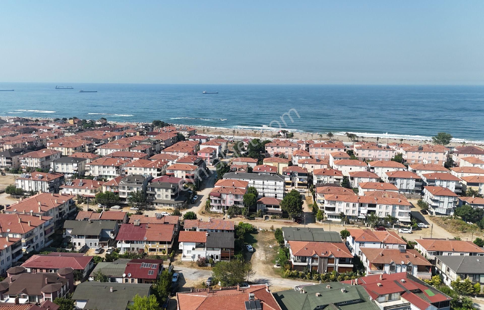 Aziziye Müstakil 250m2 Denize 2dk Geniş Bahçeli, Veranda Remax - Görsel 26