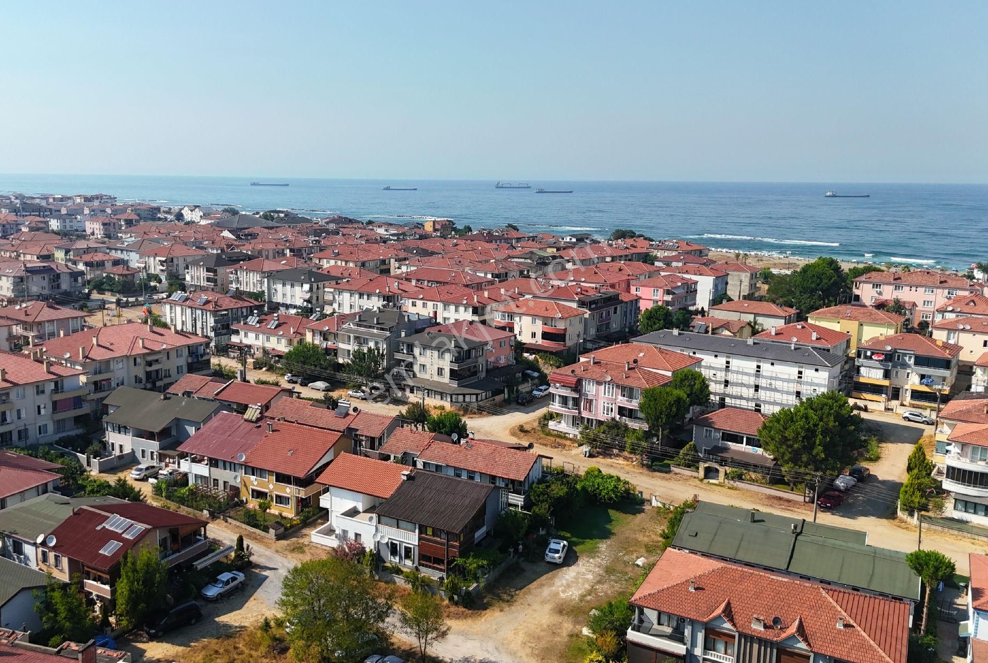 Aziziye Müstakil 250m2 Denize 2dk Geniş Bahçeli, Veranda Remax - Görsel 25