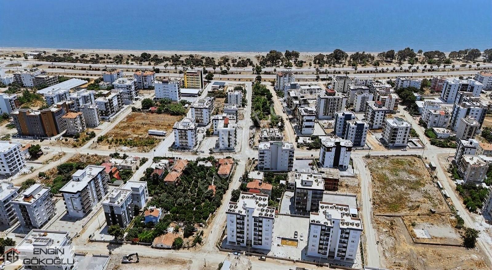 Engin Gökoğlu Dan Havuzlu Site İçerisinde Satılık 2+1