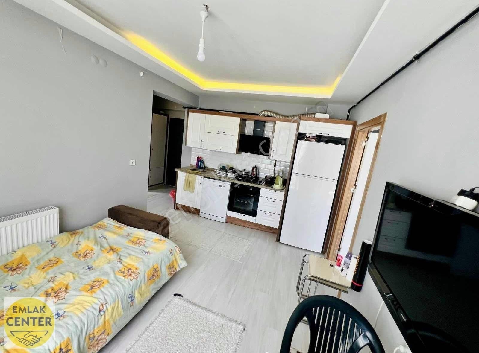 Emlak Center'dan Yeni Mah Satılık 2+1 Eşyalı Daire