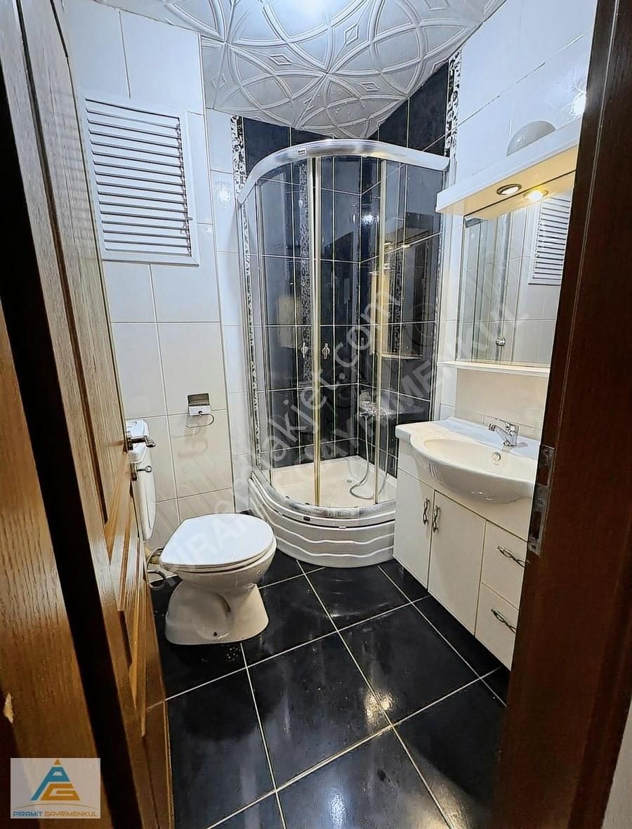 Başakşehir Göçmen Konutlarında 2+1 Satılık İyi Lokasyonda Daire - Görsel 3