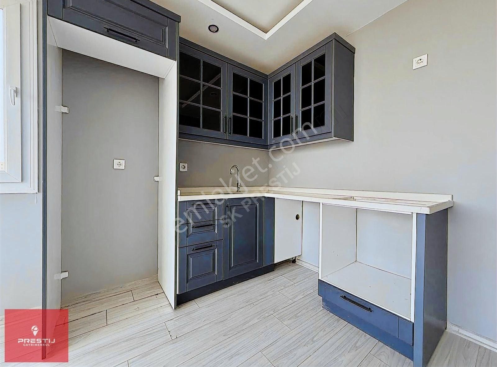 Çarkıparede Macera Park Yanı Park Manzaralı 1+1 Satılık Daire