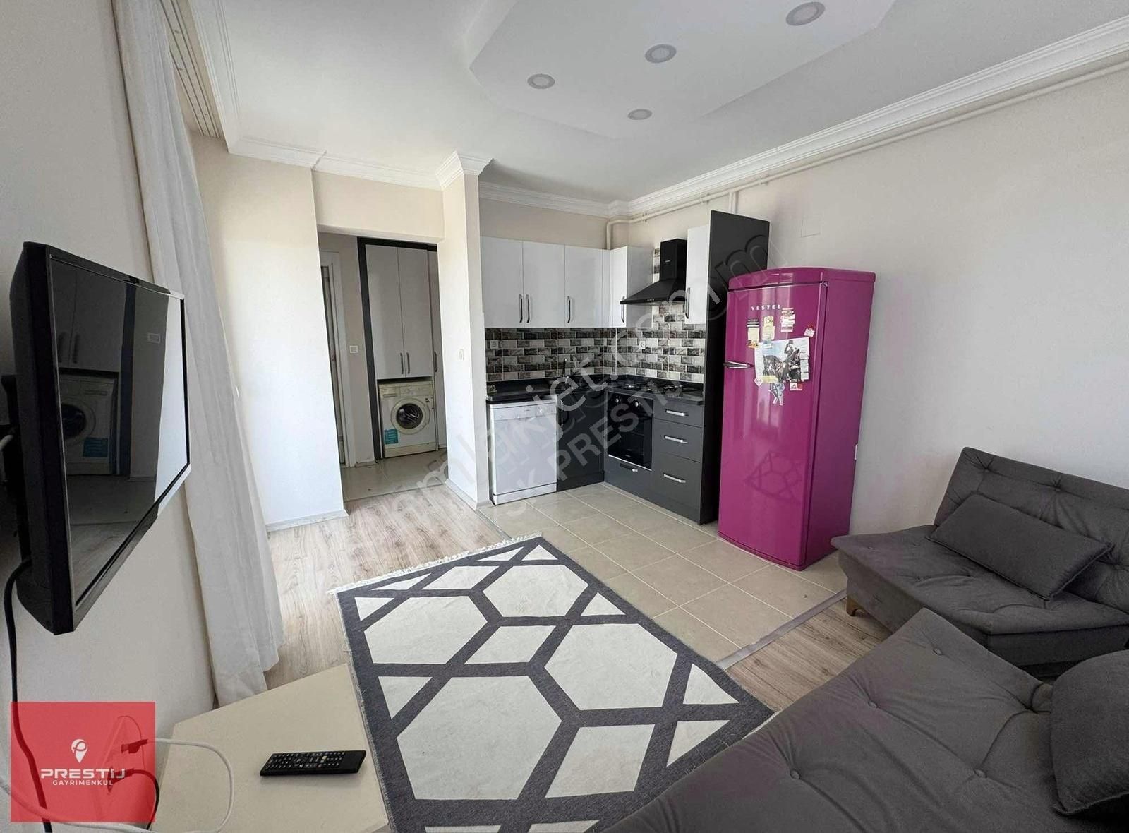 Prestij'den Kat Mülkiyet-full Eşyalı Satılık Site İçinde 1+1