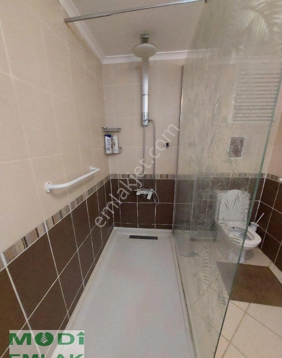 Moda Sahile Yakın Asansörlü Otoparklı Satılık 3+1 Ofis Daire - Görsel 10