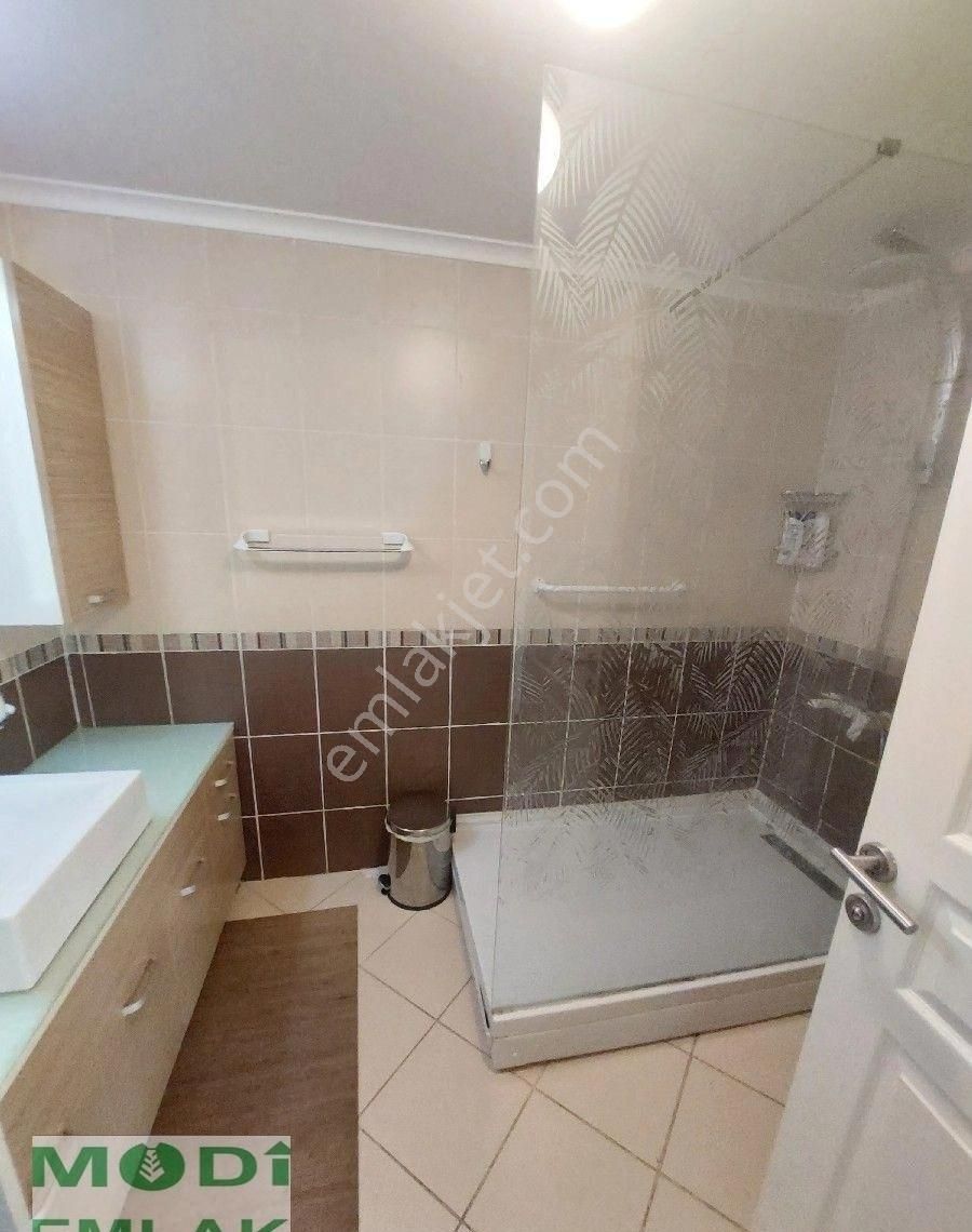 Moda Sahile Yakın Asansörlü Otoparklı Satılık 3+1 Ofis Daire - Görsel 29