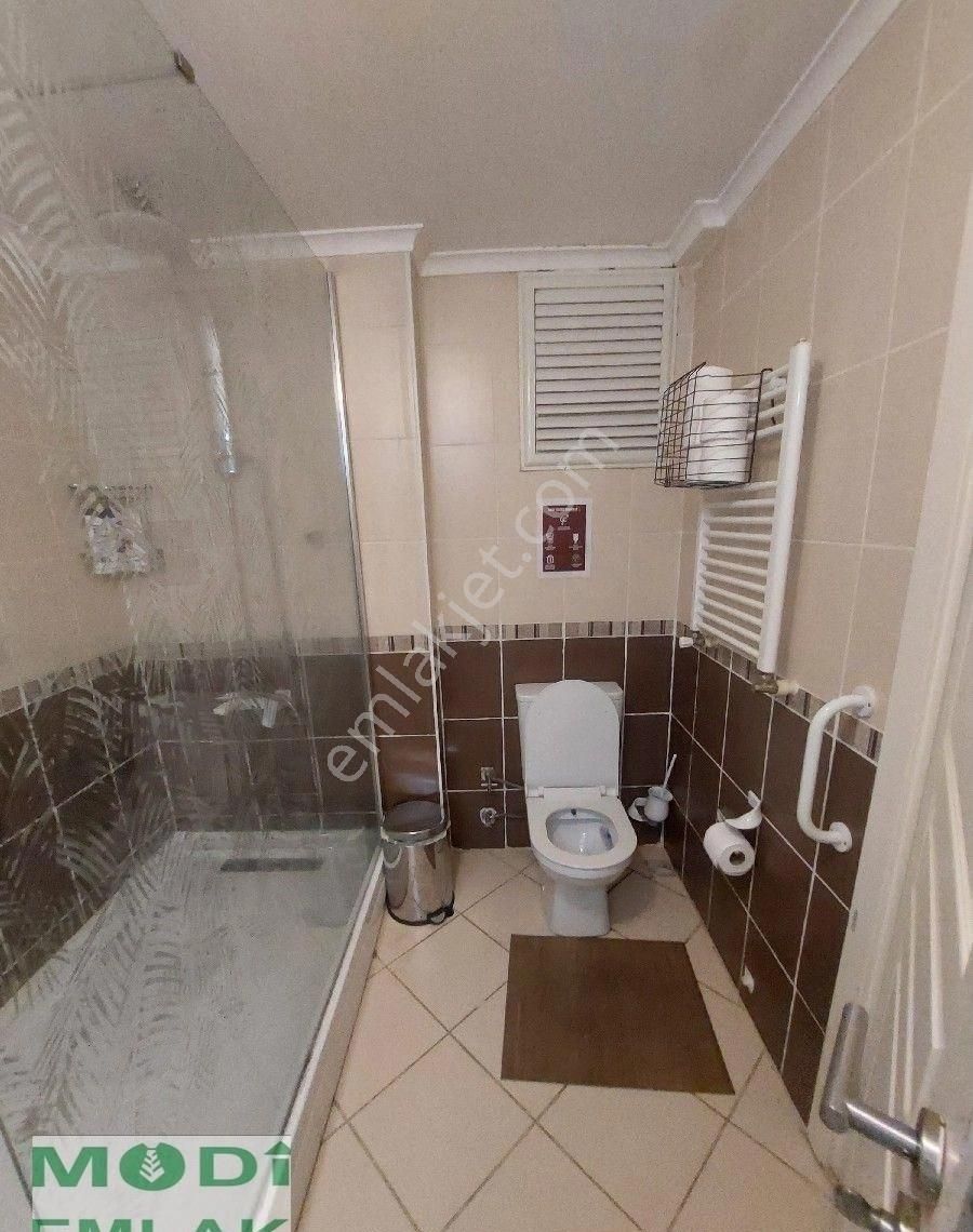 Moda Sahile Yakın Asansörlü Otoparklı Satılık 3+1 Ofis Daire - Görsel 28