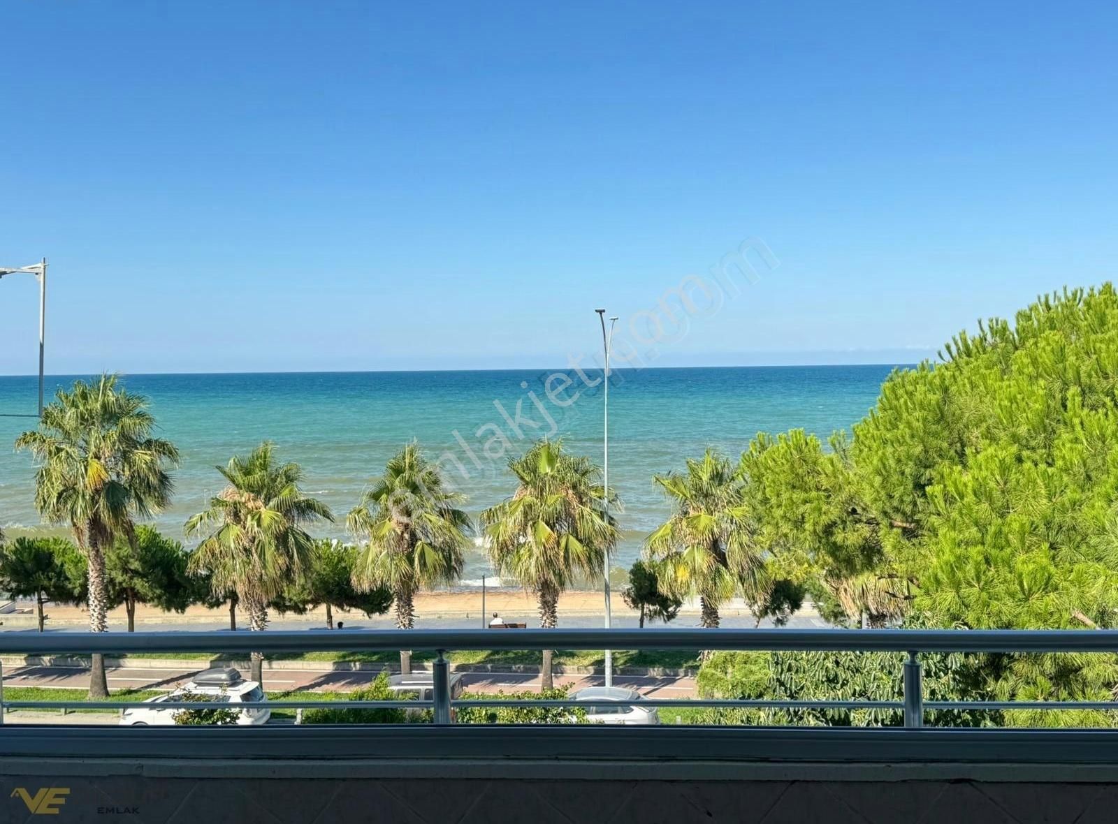 Güzelyalı'da Denize Sıfır, Leb-i Derya Kiralık 3+1