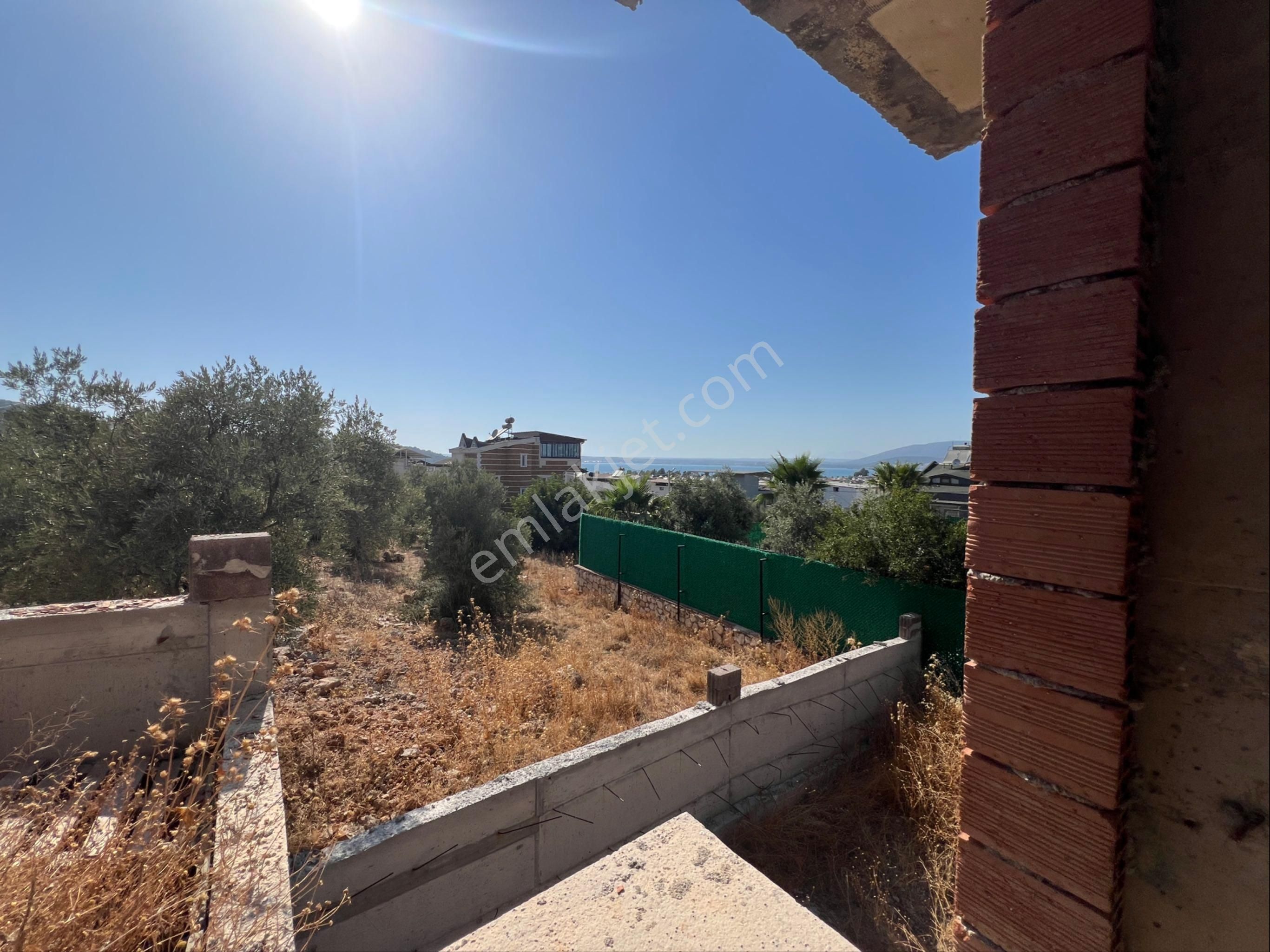 Alatlı Emlaktan Akbükte 1 Villa Parasına 2 Villa İnşaat Halinde Satılık - Görsel 19