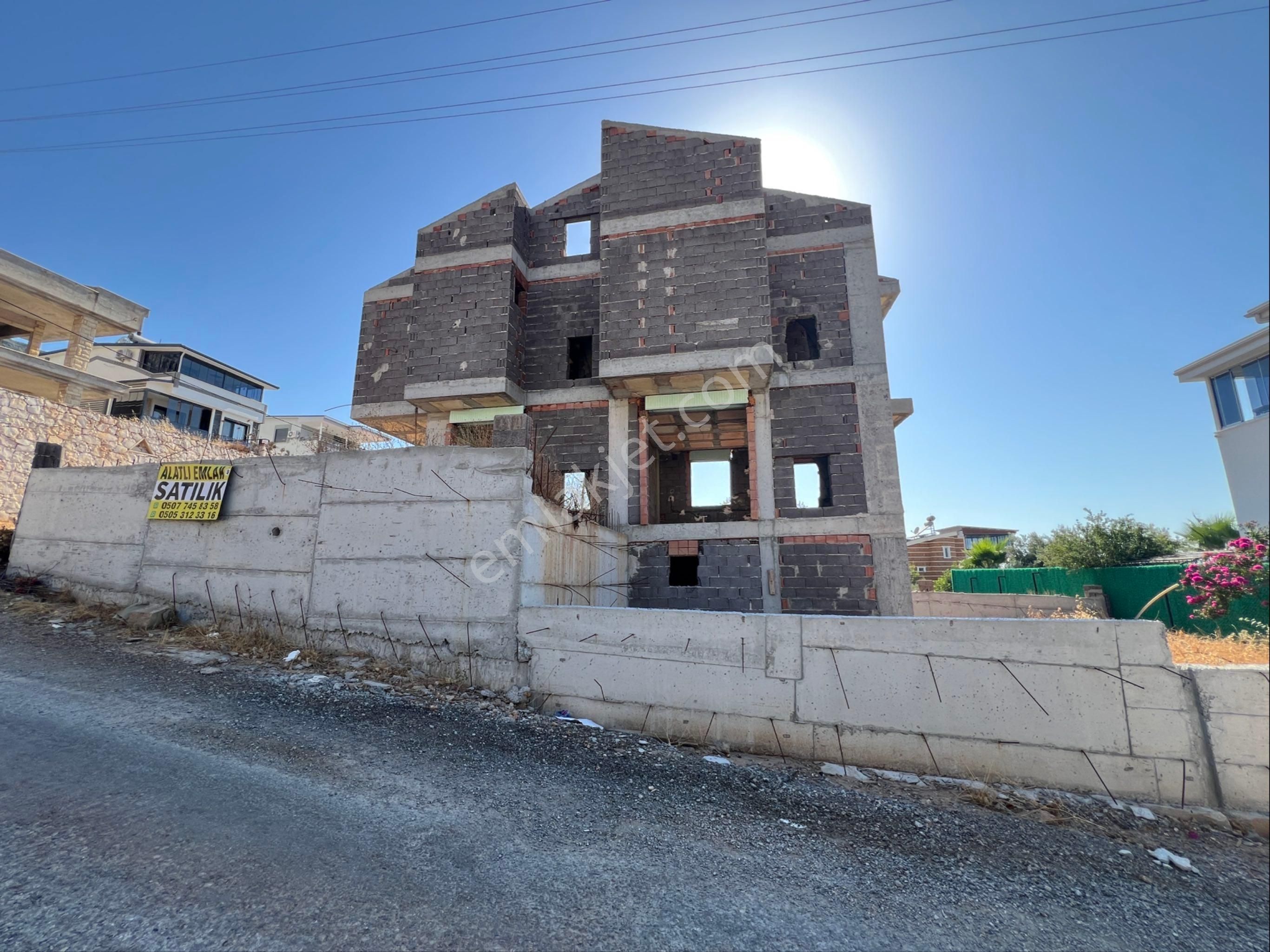 Alatlı Emlaktan Akbükte 1 Villa Parasına 2 Villa İnşaat Halinde Satılık - Görsel 20