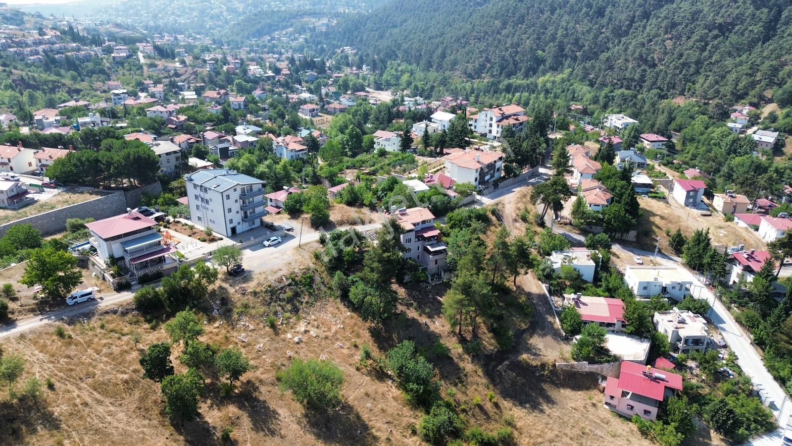 Arve'den Bekir Alanında 3 Katlı Ev Ve 1520 M² Arsayla Eşsiz Fırsat! - Görsel 13