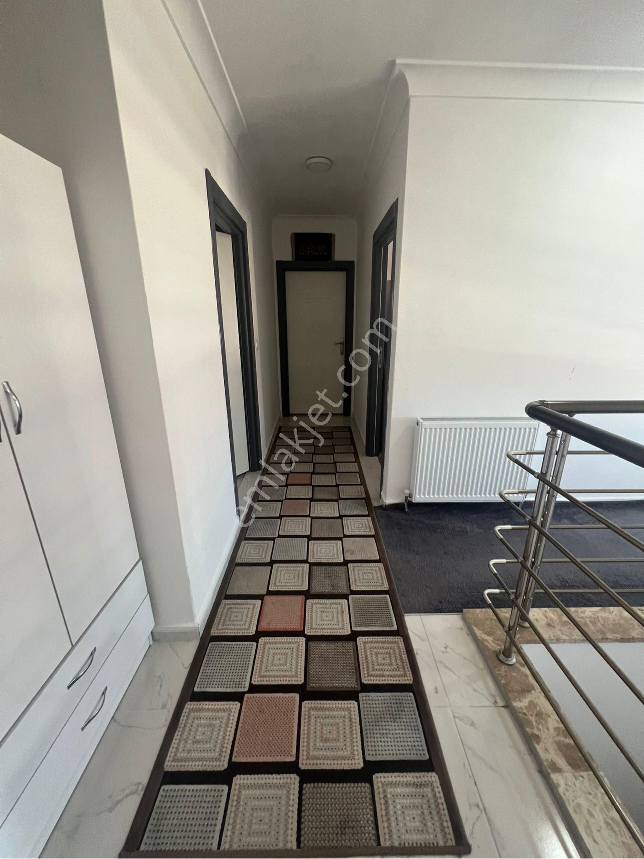 Şehitler Caddesi Bir Bina Site İçerisinde Kiralık 📌 3+1 • Full Eşyalı Daire - Görsel 13